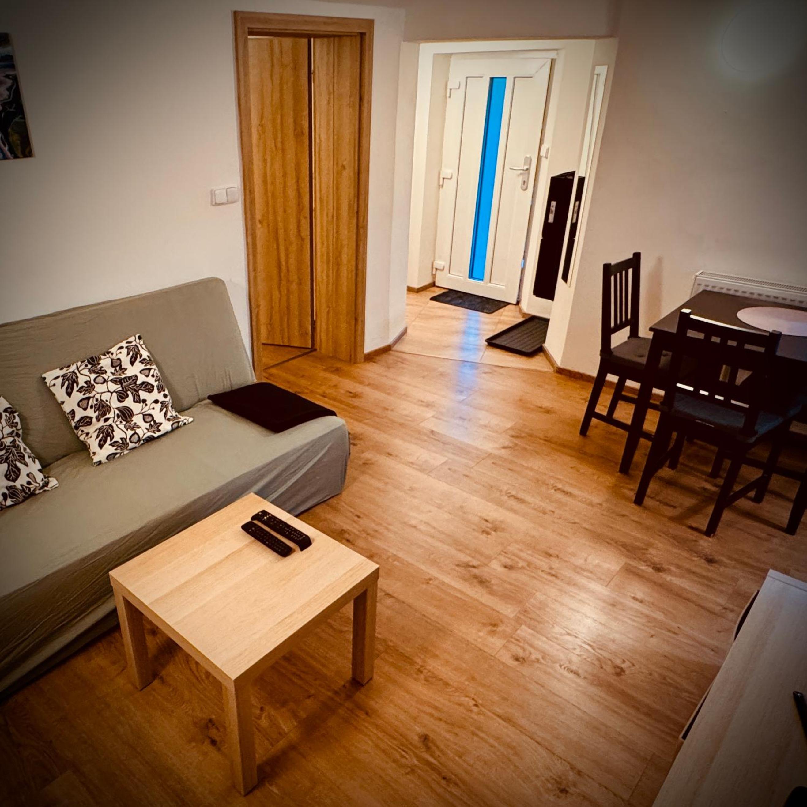 Zoubkova apartment - 2 rooms near exhibition center