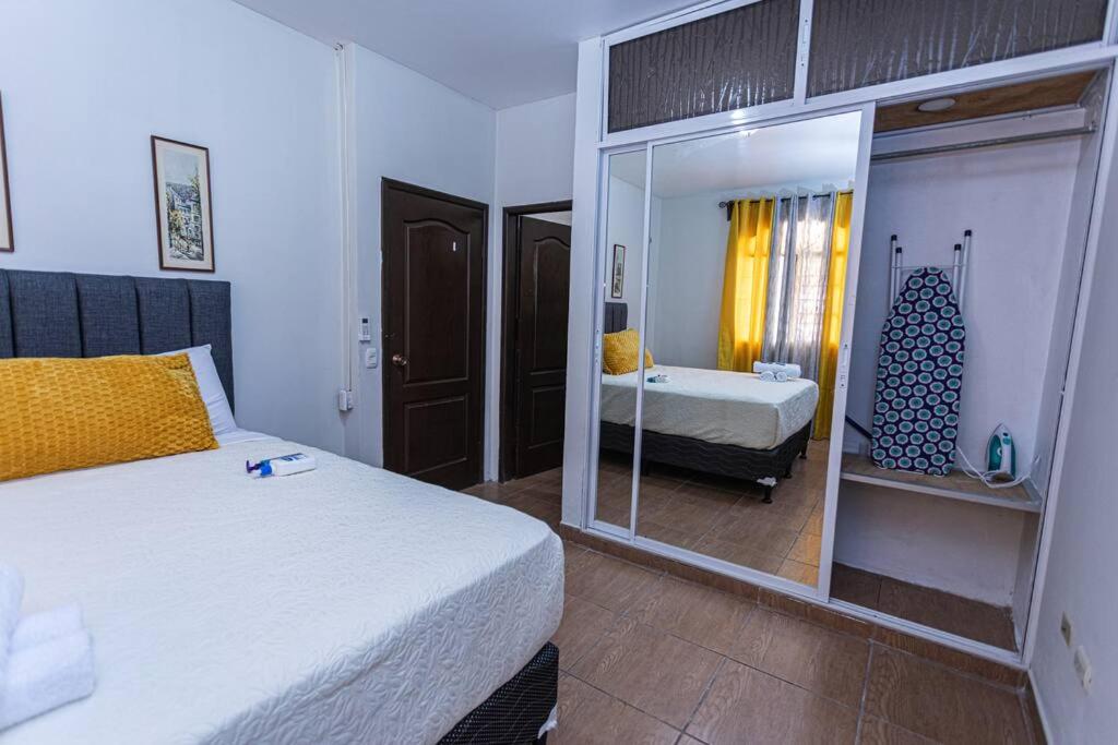 Casa Virginias 3 habitaciones hermosas Cerca al Aeropuerto view 3