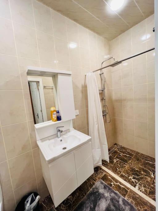 Secrets Center Apartment