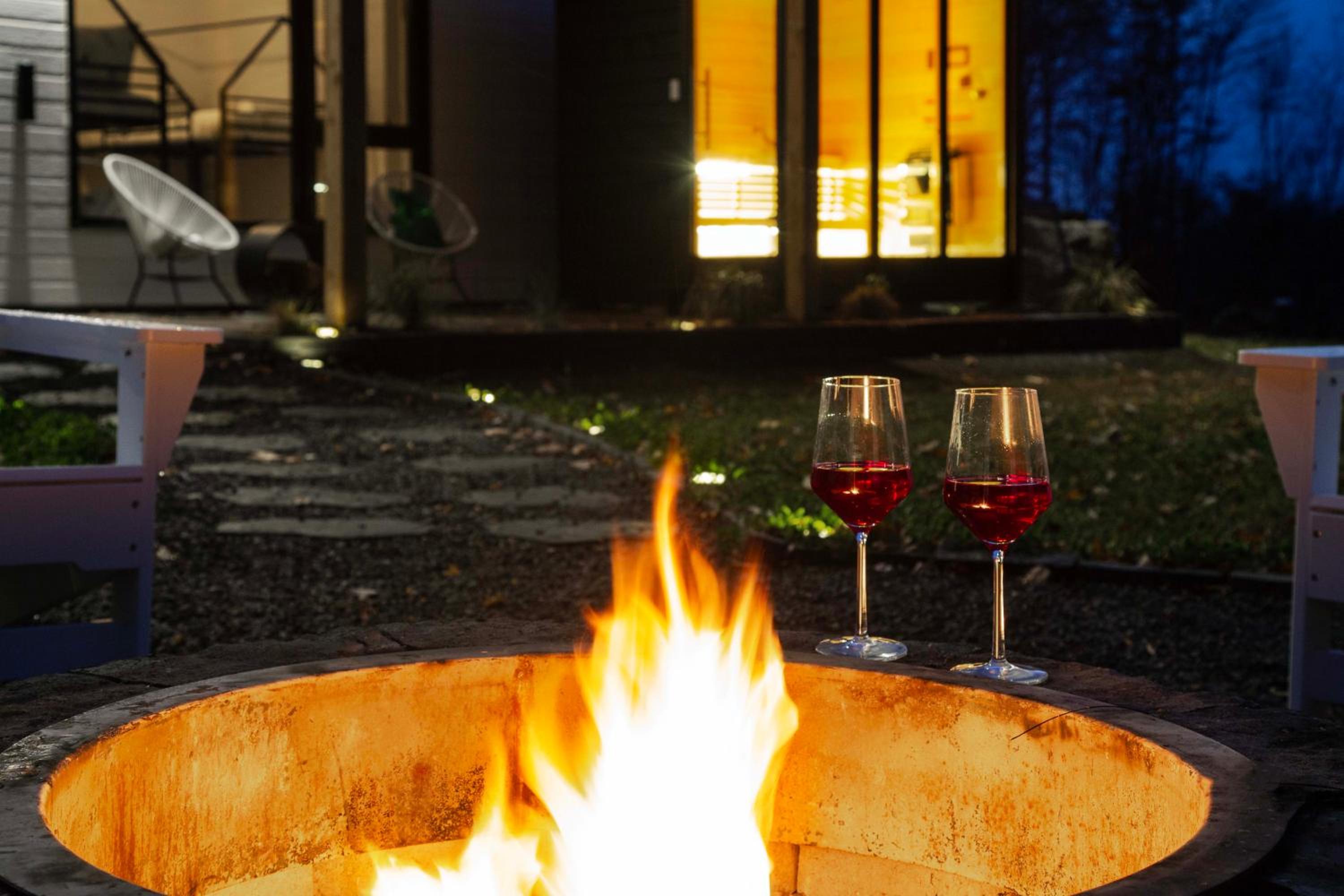 Chalet Peak Tremblant: Your Mountain Escape.