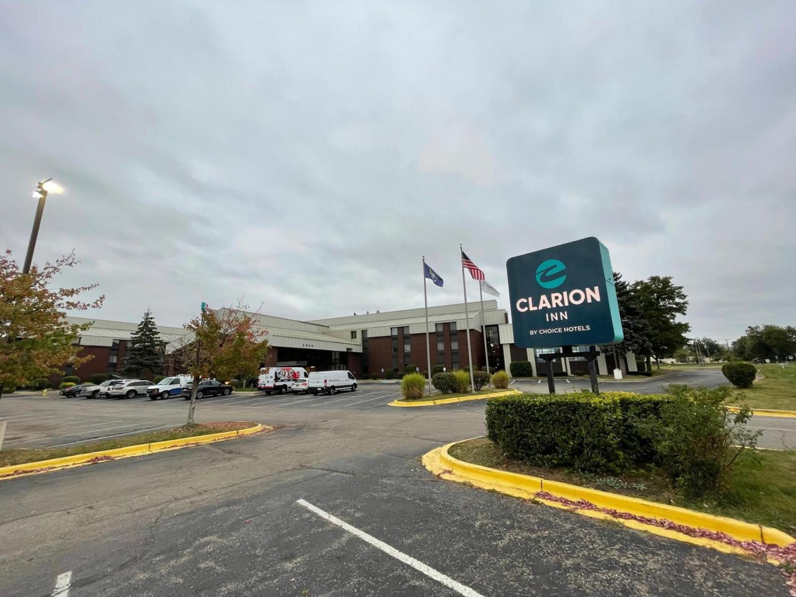 Clarion Inn I-94 near Expo Center view 3