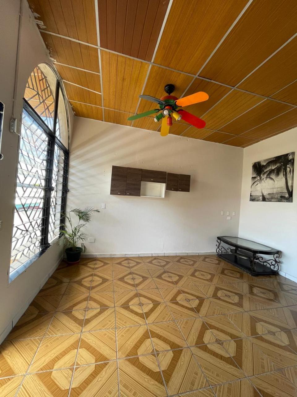Hostal Charlotte