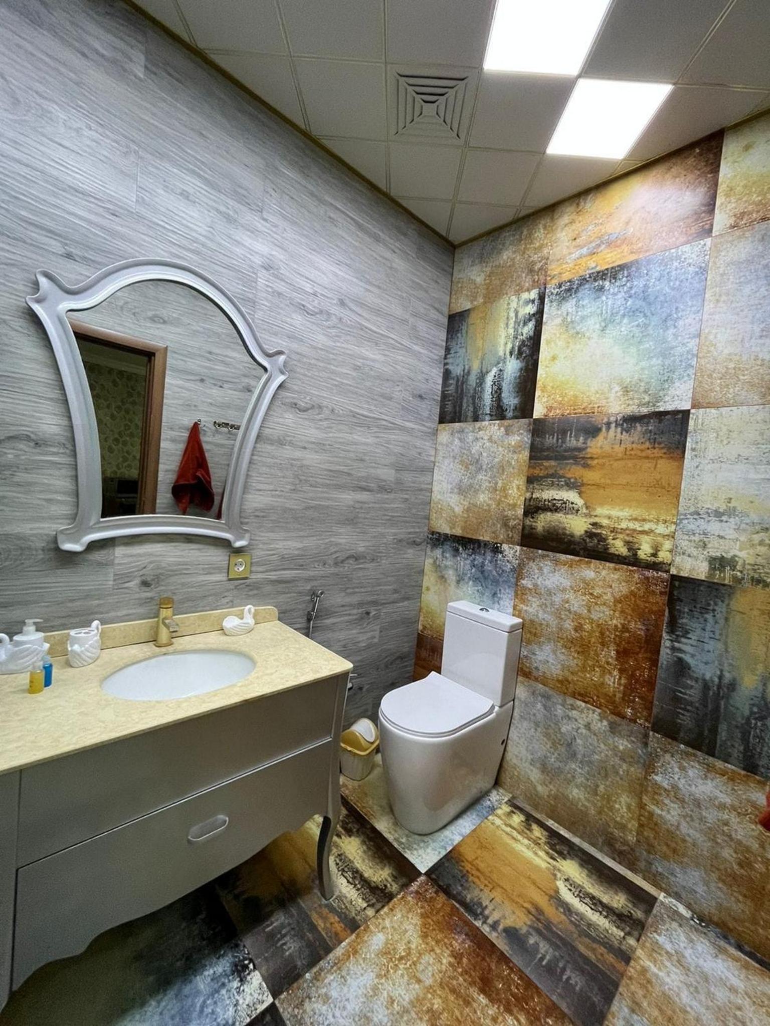 Luxury Apartment in Grand Hayat Complex