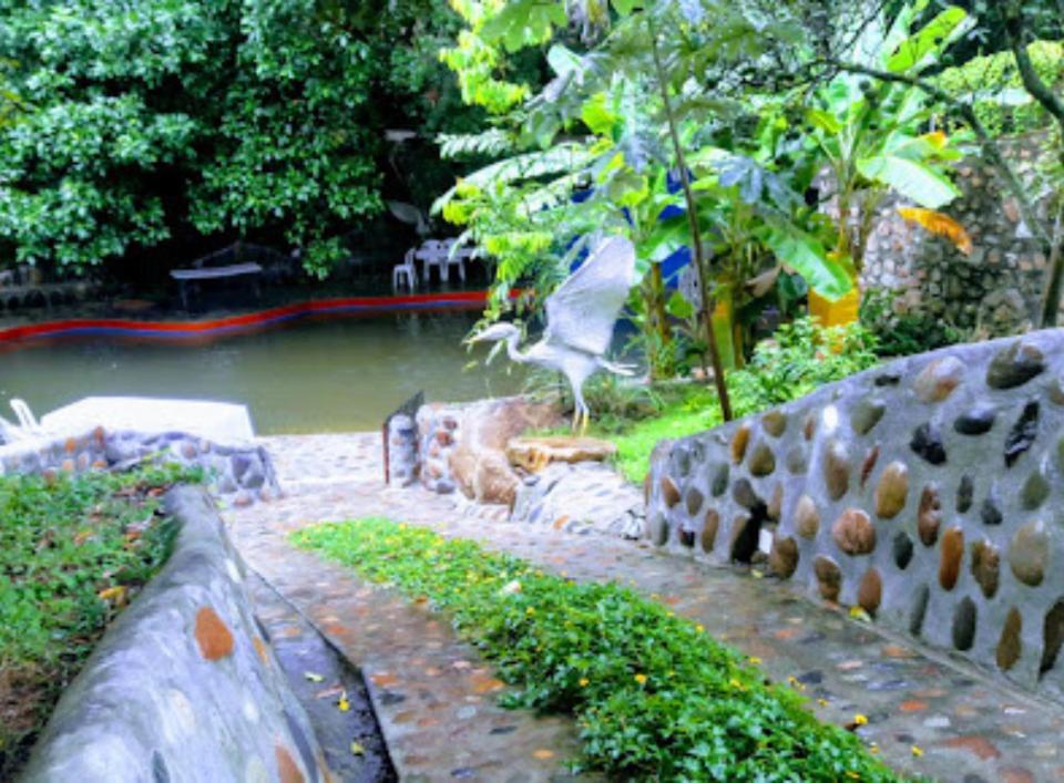 Casa Campestre El Silencio con Familias Exitosas
