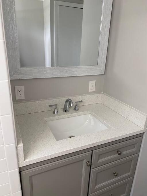 Punta Gorda Vacations - 55 or older Gated Community 2 Bed with many amenities - Property Image 2