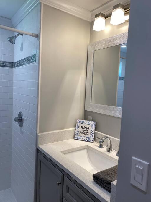 Punta Gorda Vacations - 55 or older Gated Community 2 Bed with many amenities - Property Image 3
