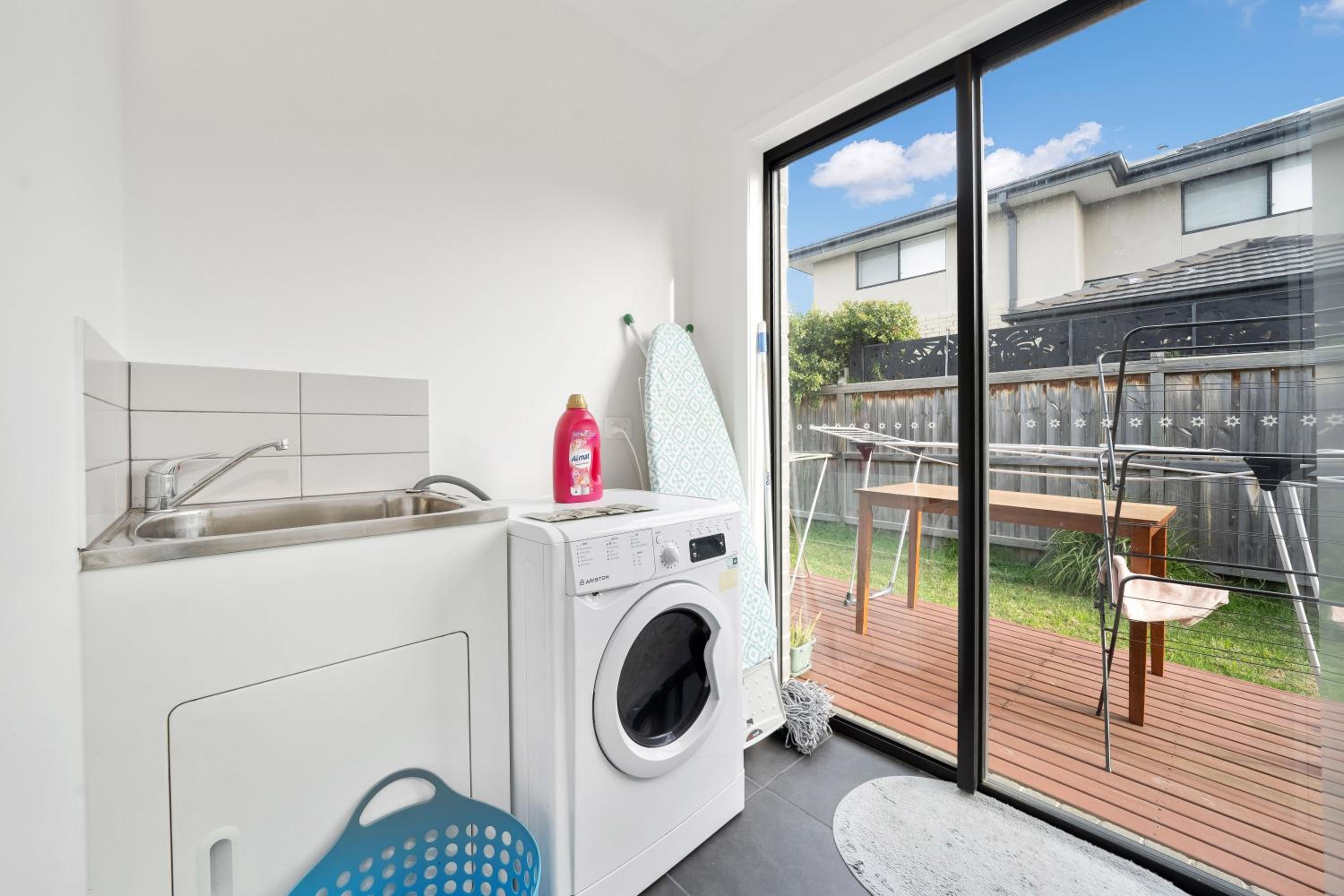 Happy Cozy Convenient 4BR, Breezy, Near Mall, Park