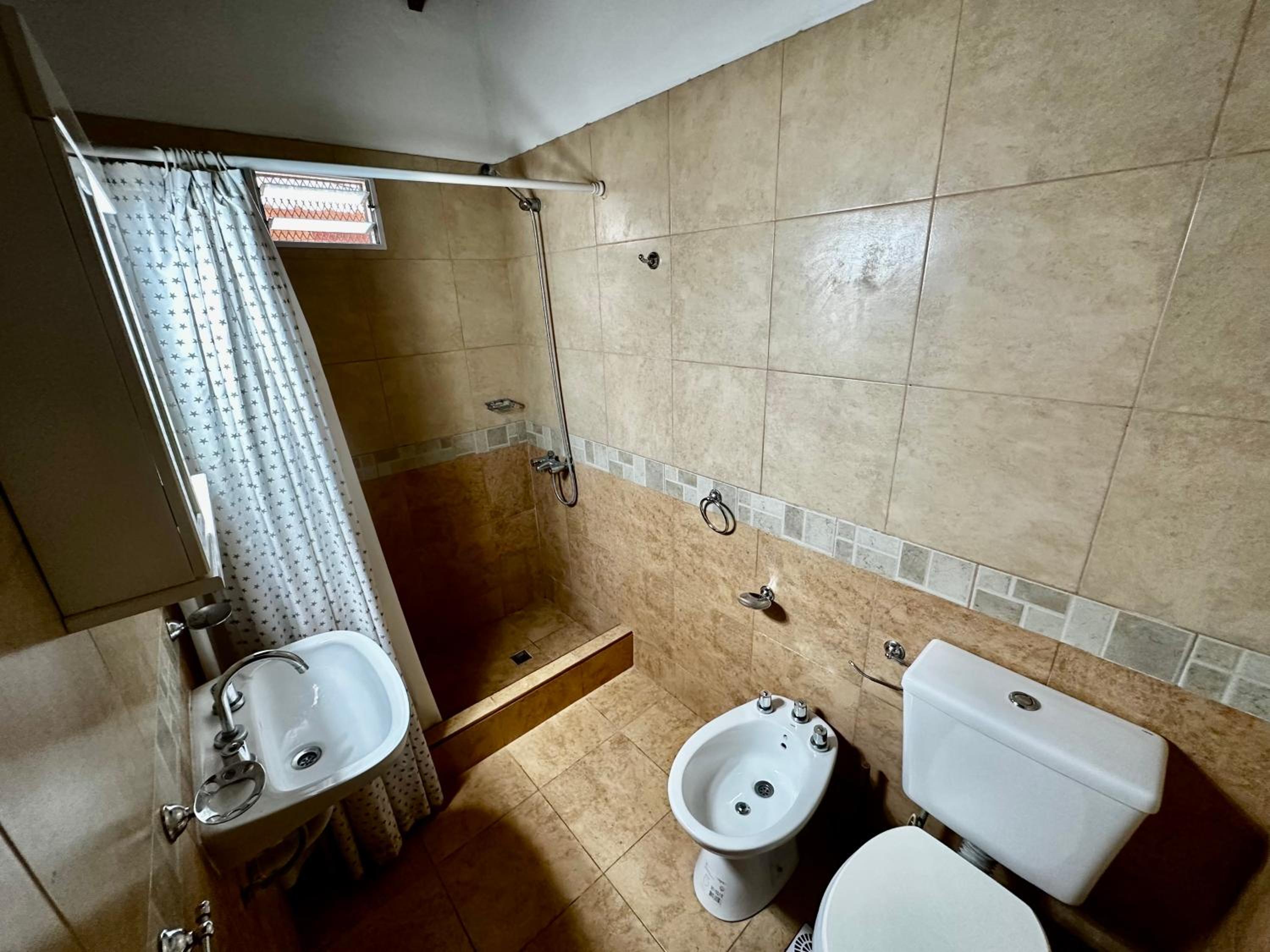 Nuevo chalet en SBernardo con wifi, gas natural y parking