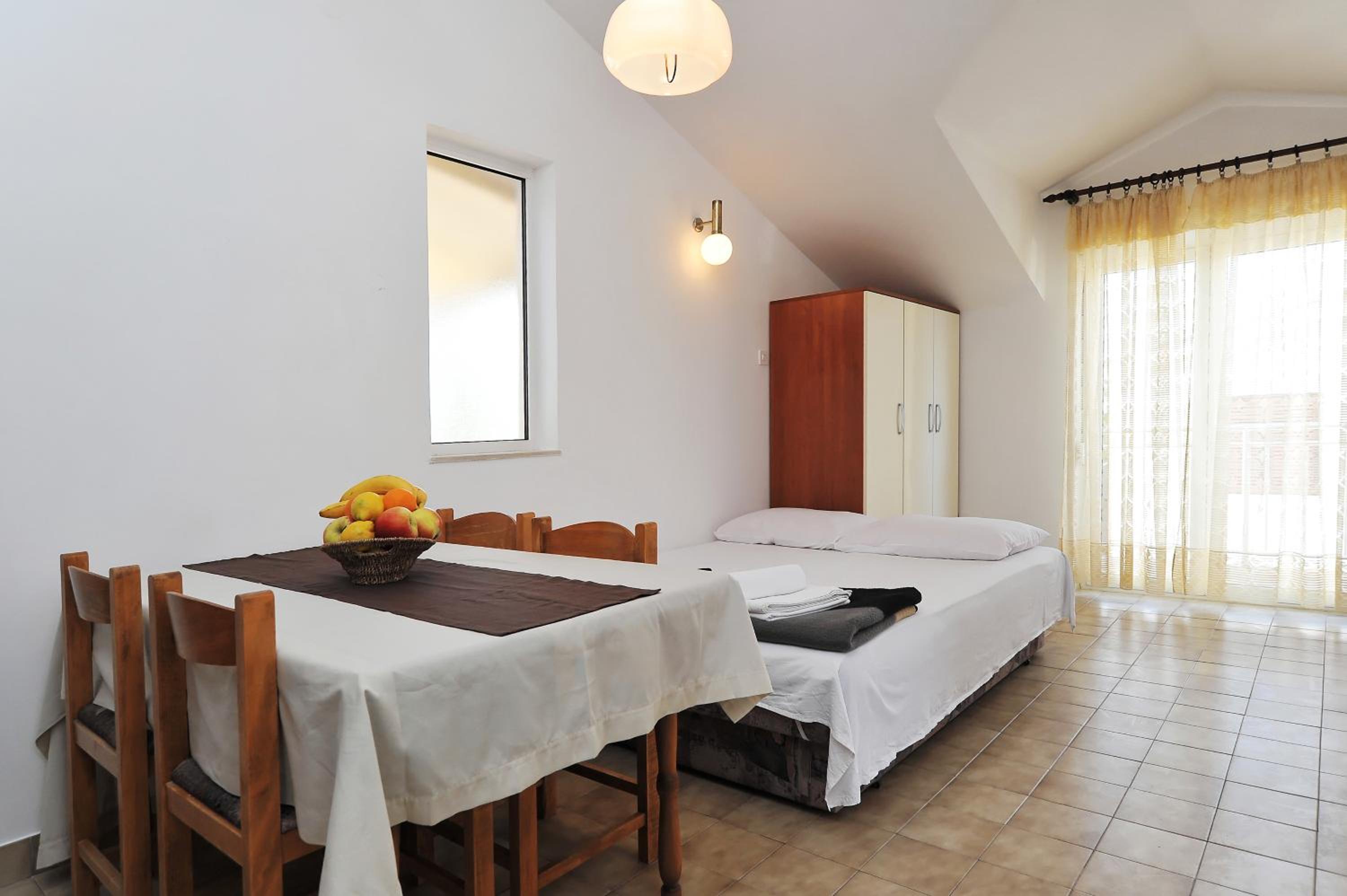 Apartments Rasin