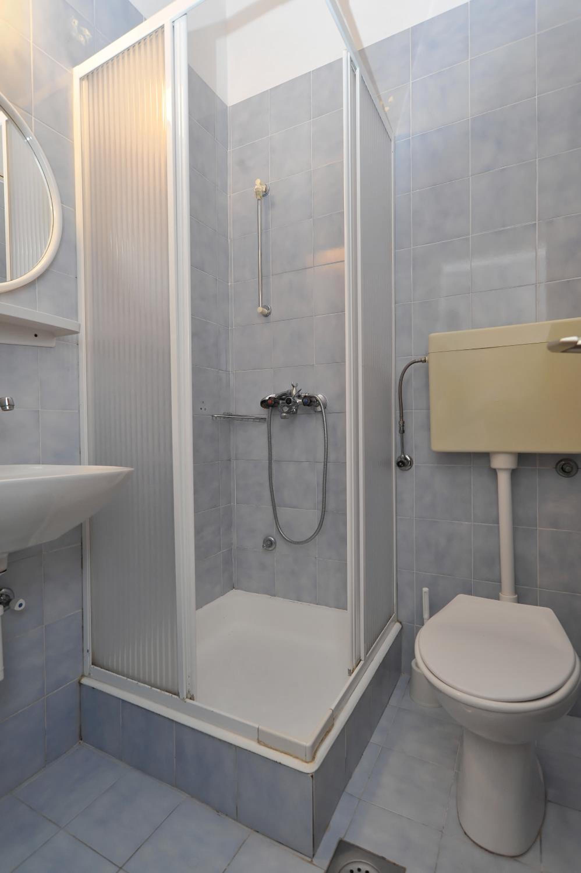 Apartments Rasin