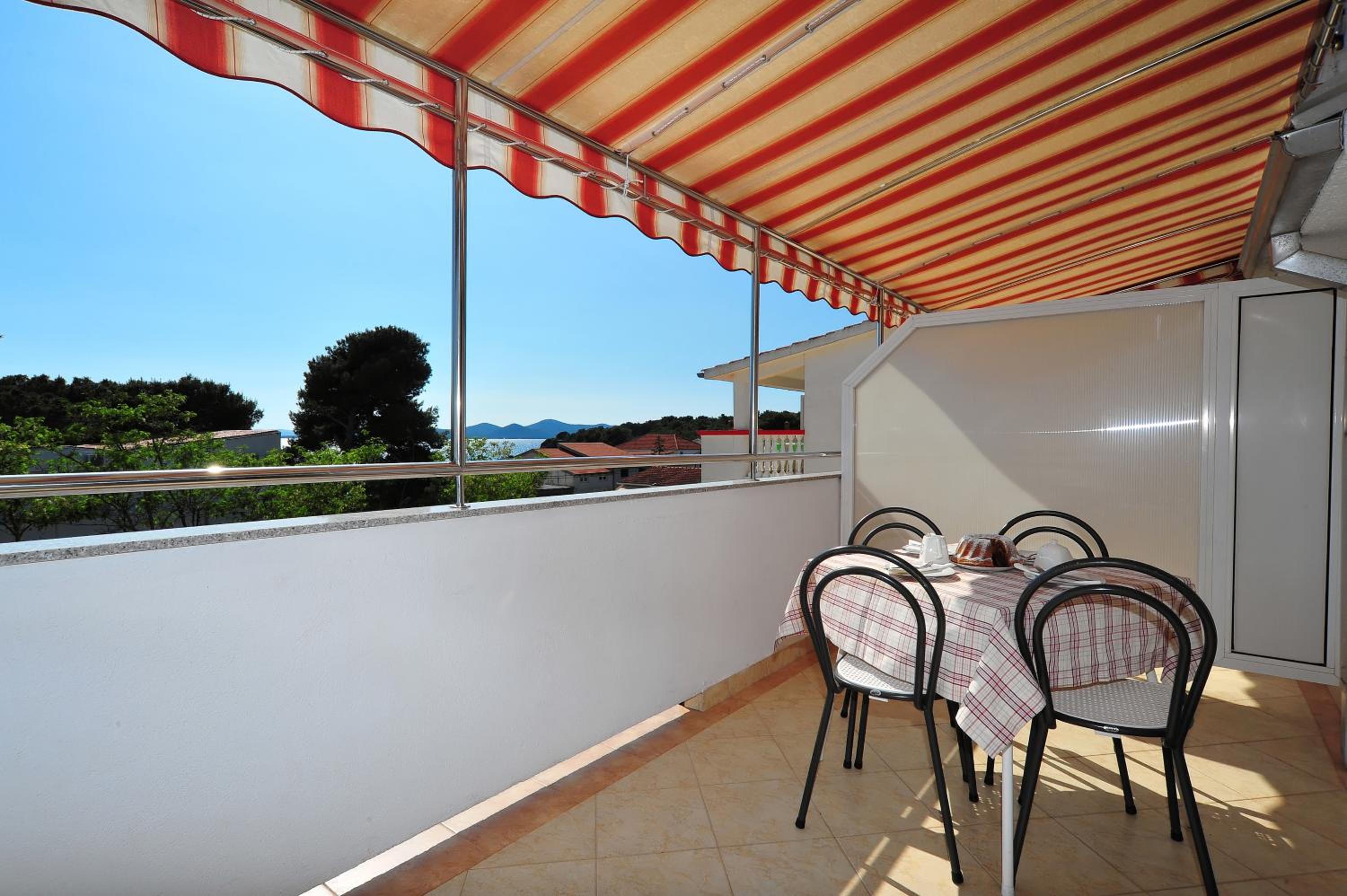 Apartments Rasin