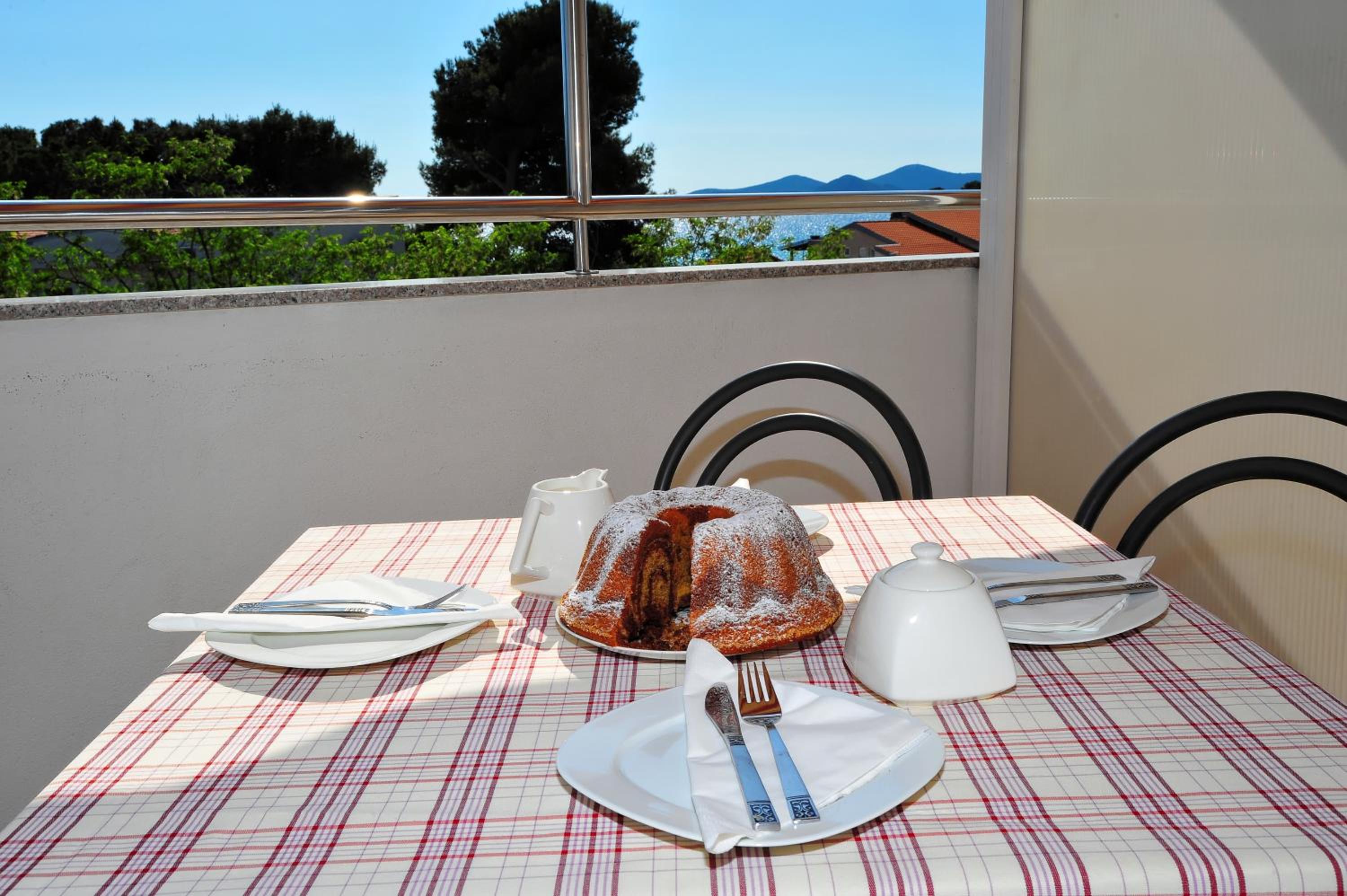 Apartments Rasin