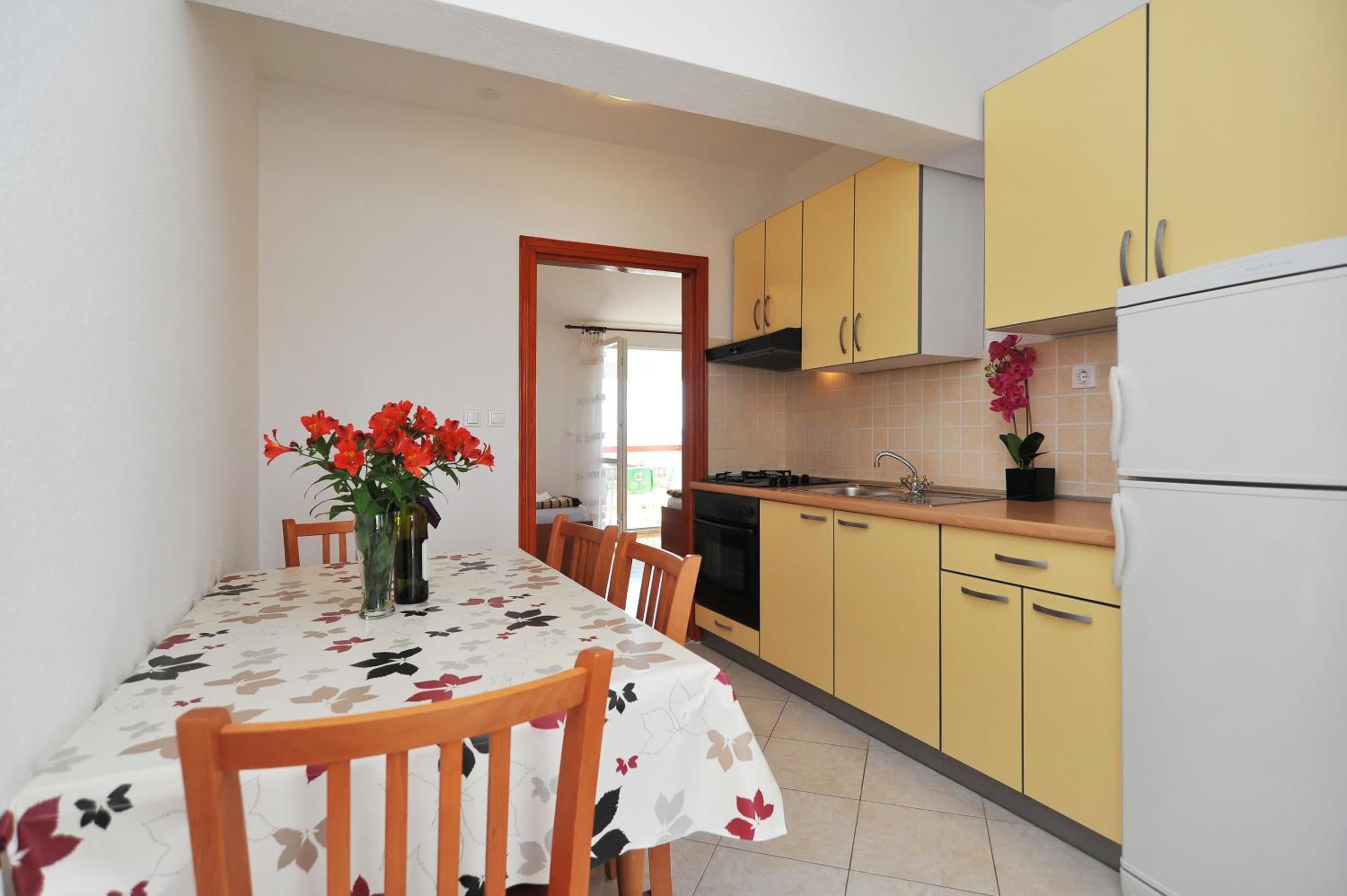 Apartments Rasin