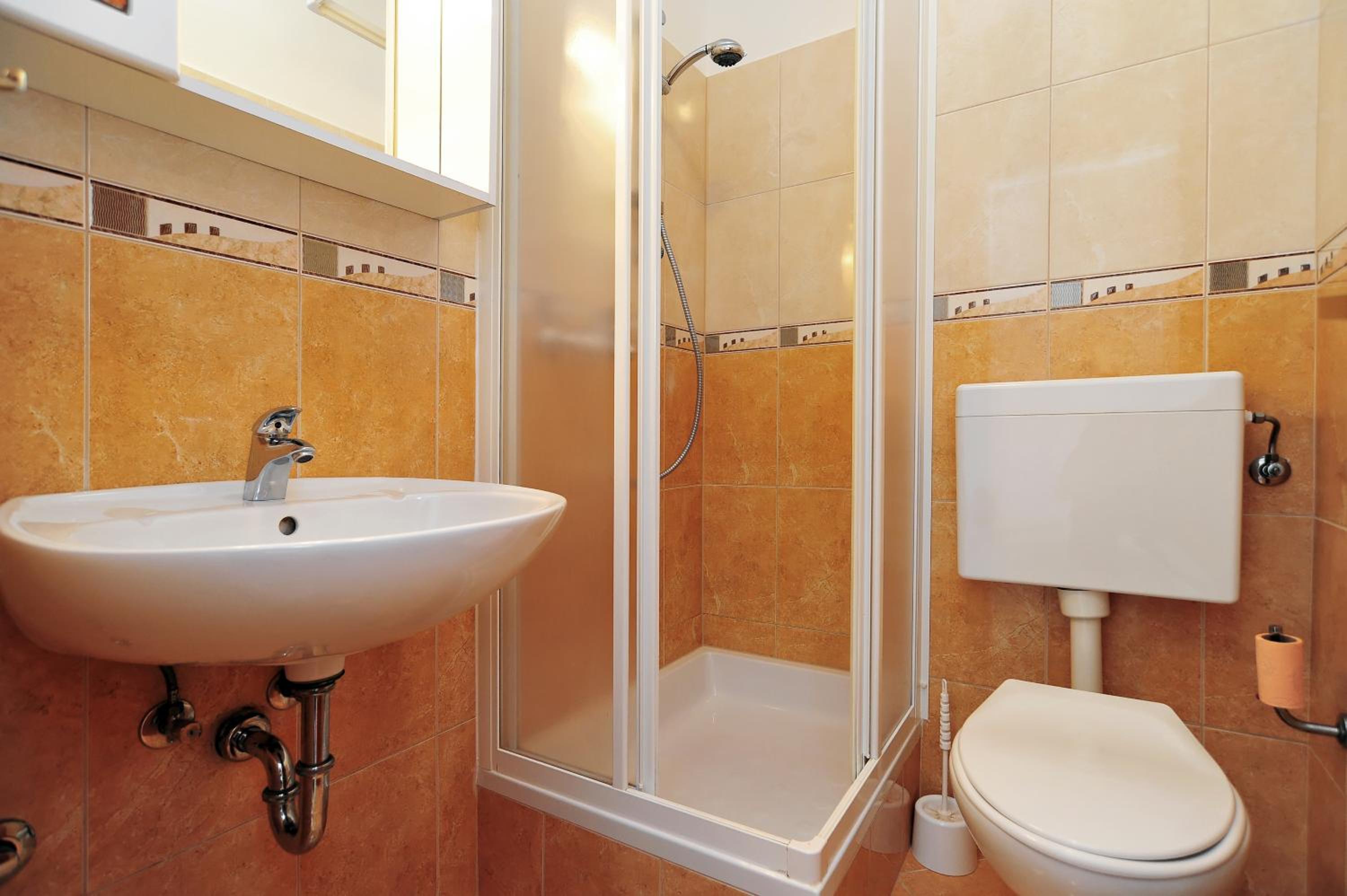 Apartments Rasin