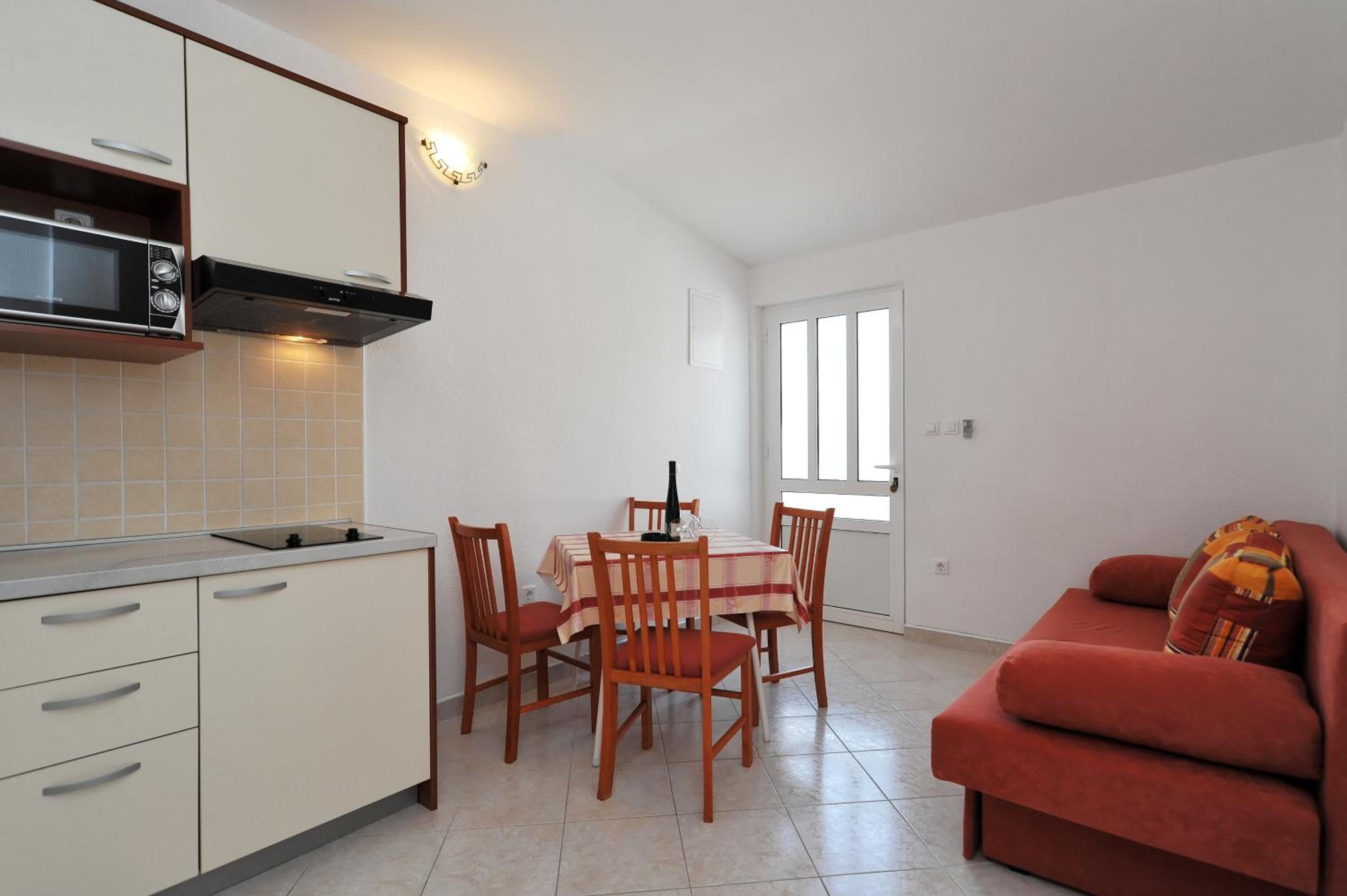 Apartments Rasin