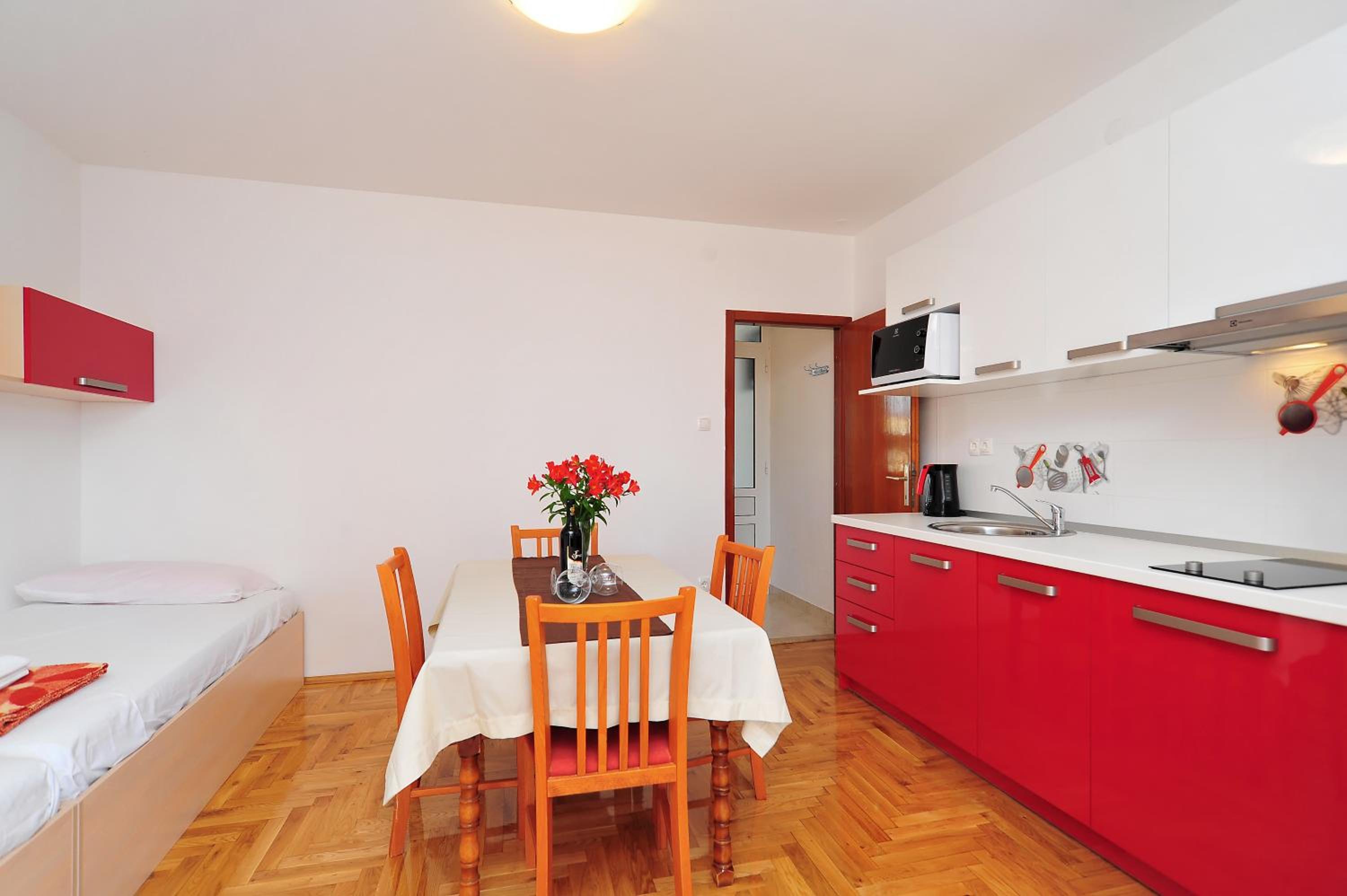 Apartments Rasin