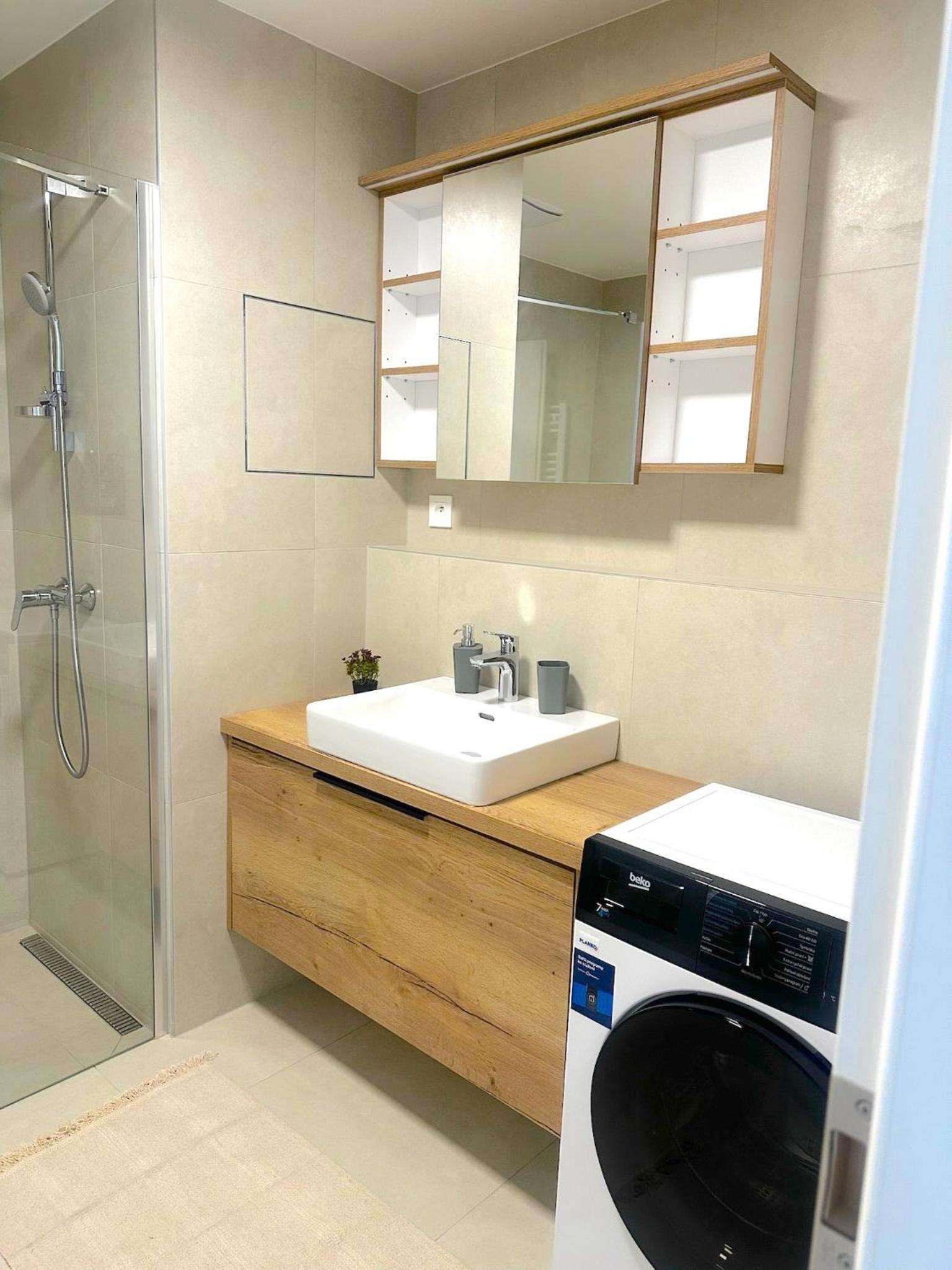 New BNB Apartment In the Ostrava with parking option