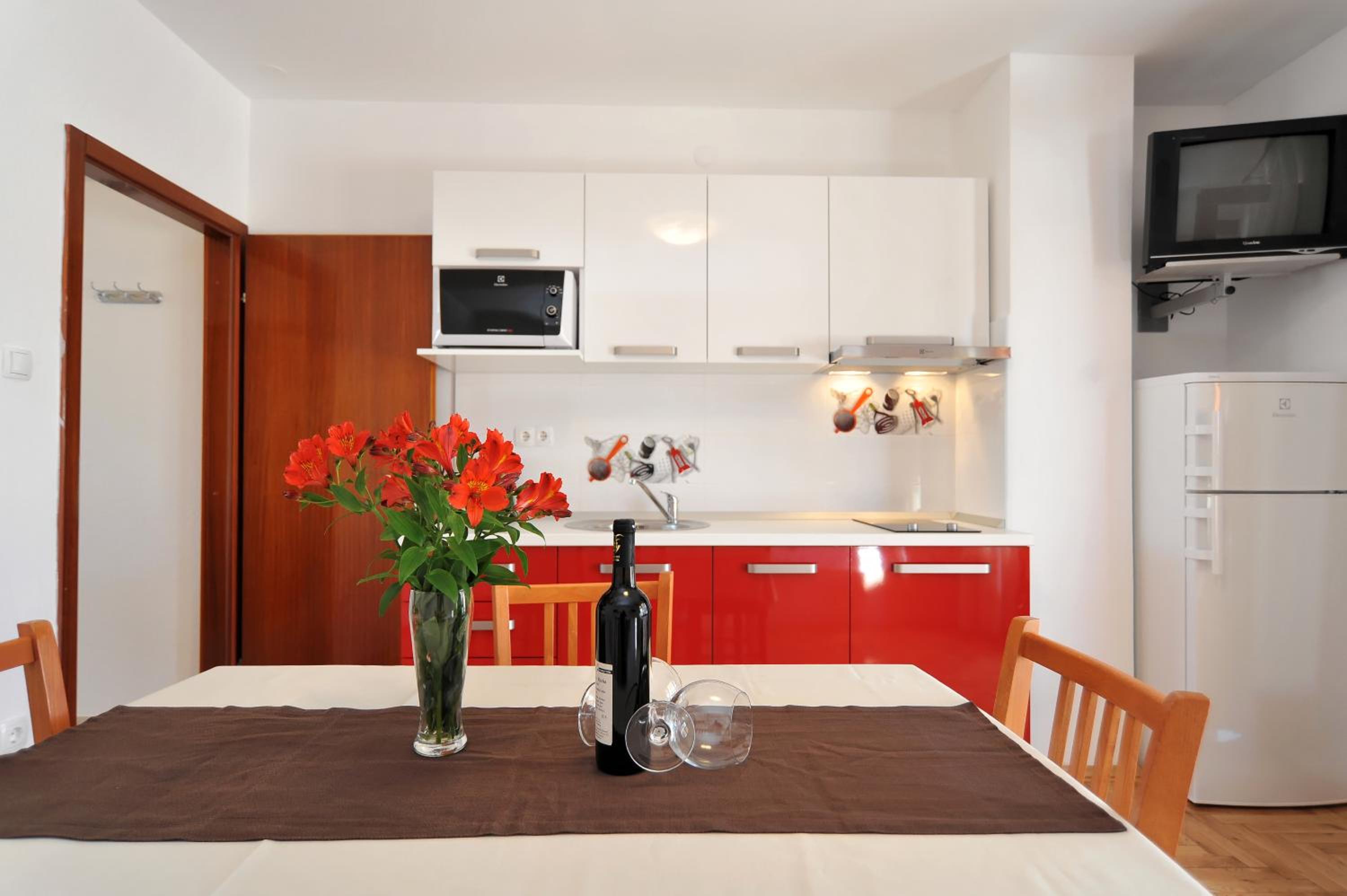Apartments Rasin