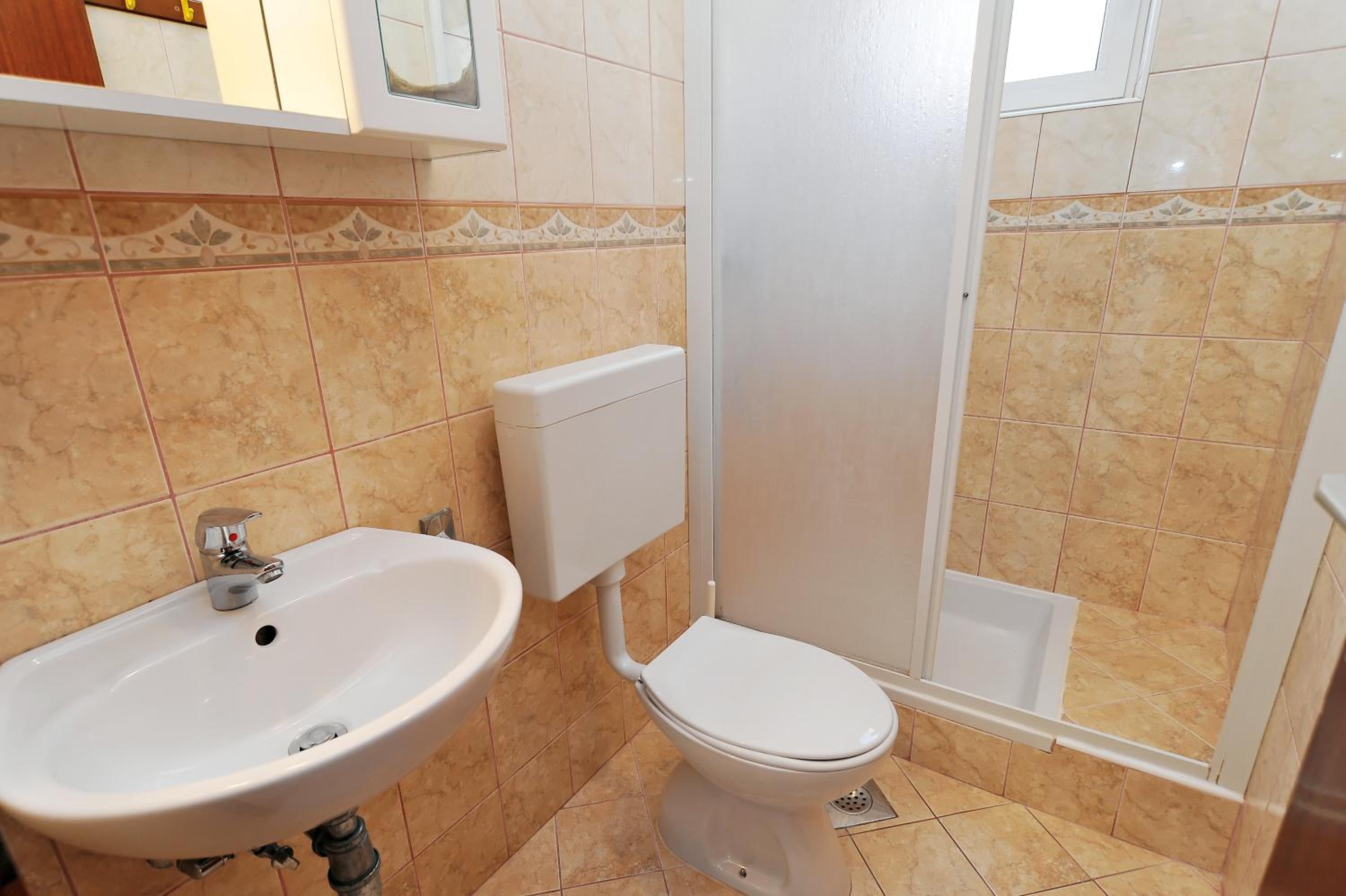 Apartments Rasin