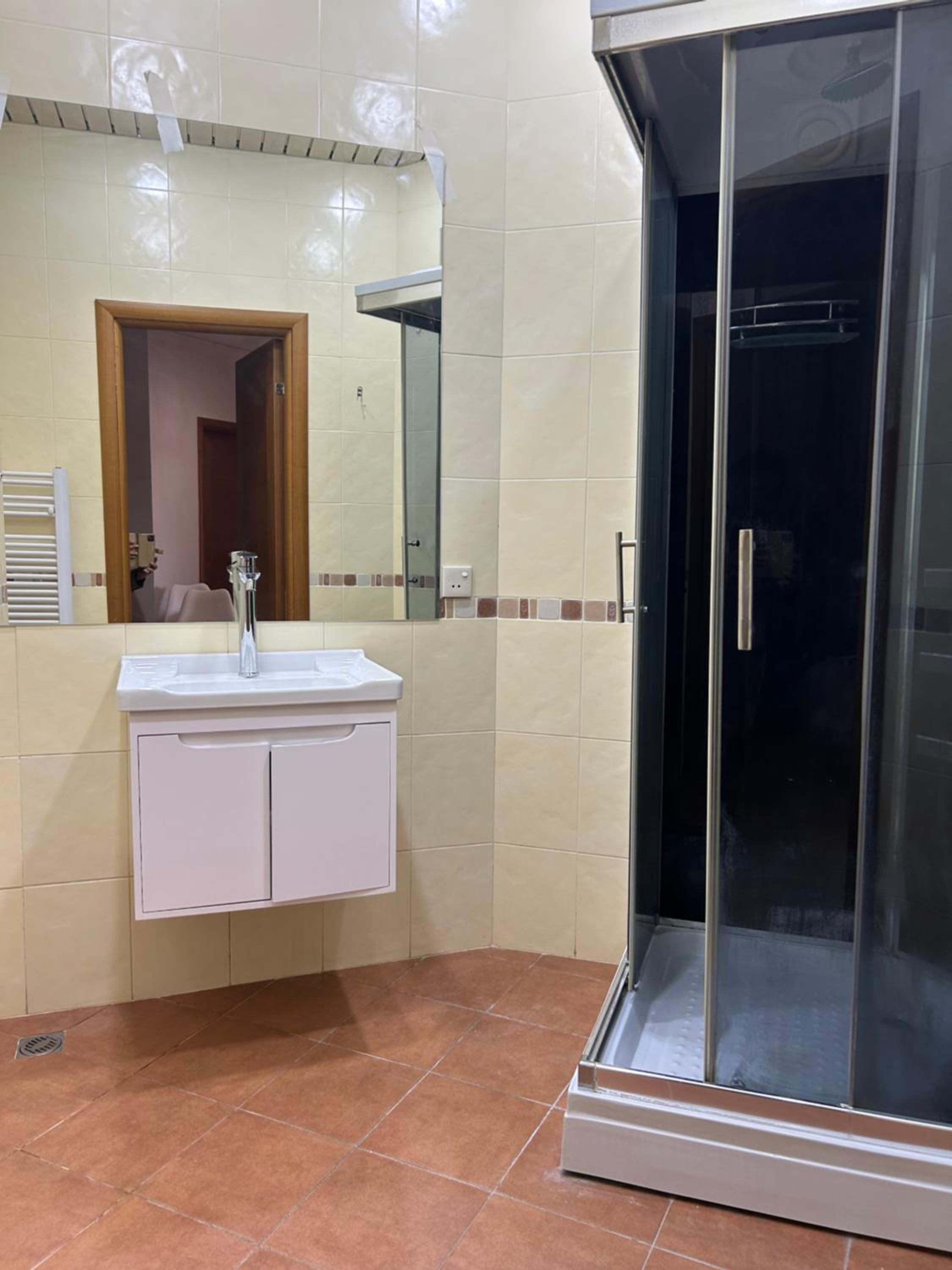 3 bedrooms city center, 28may