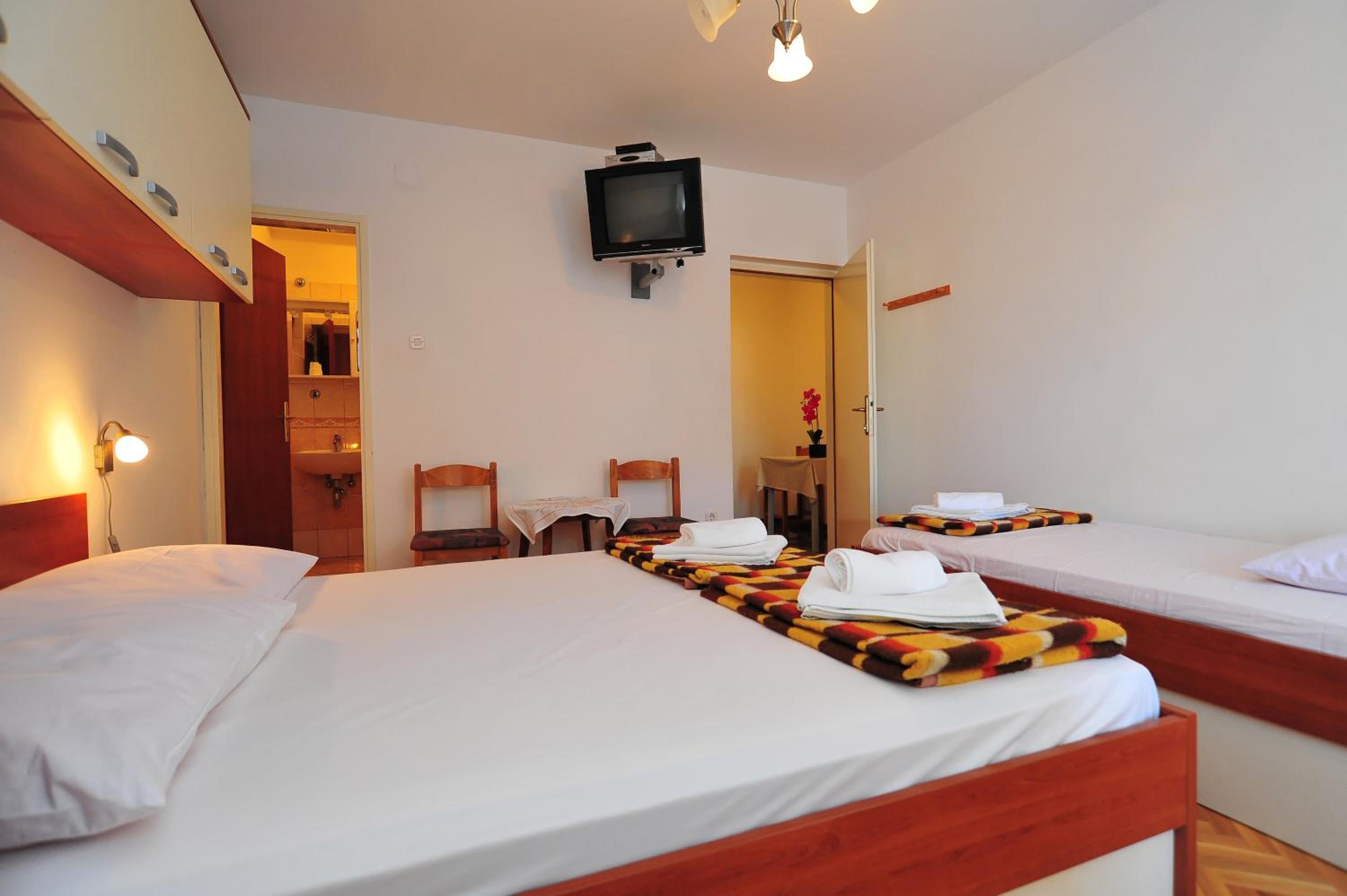 Apartments Rasin