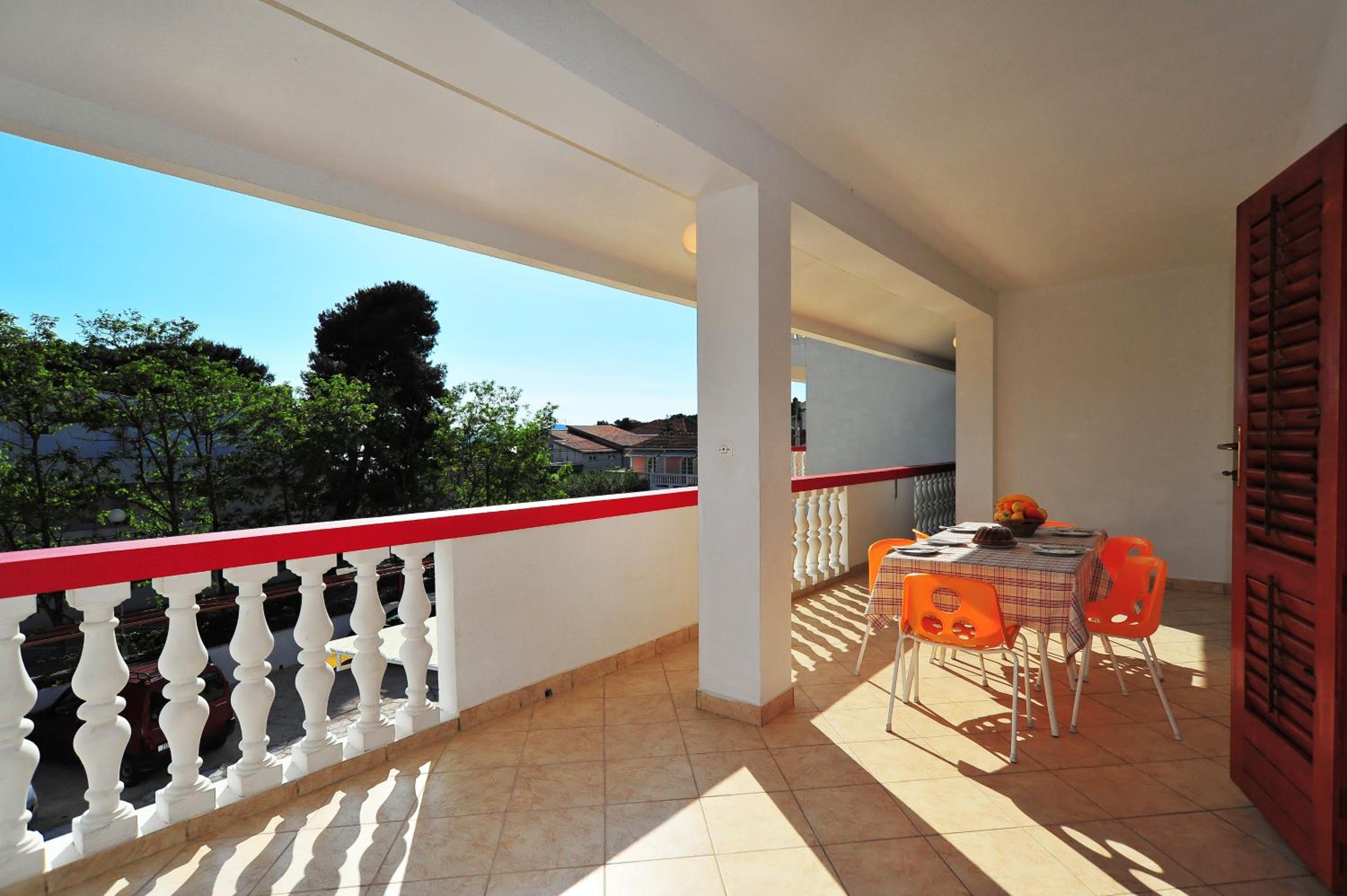 Apartments Rasin