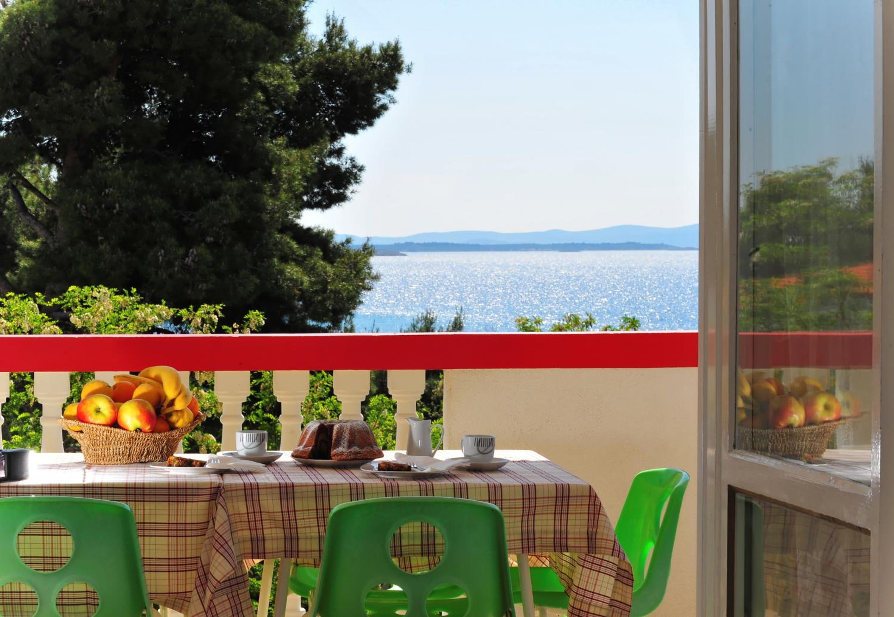Apartments Rasin