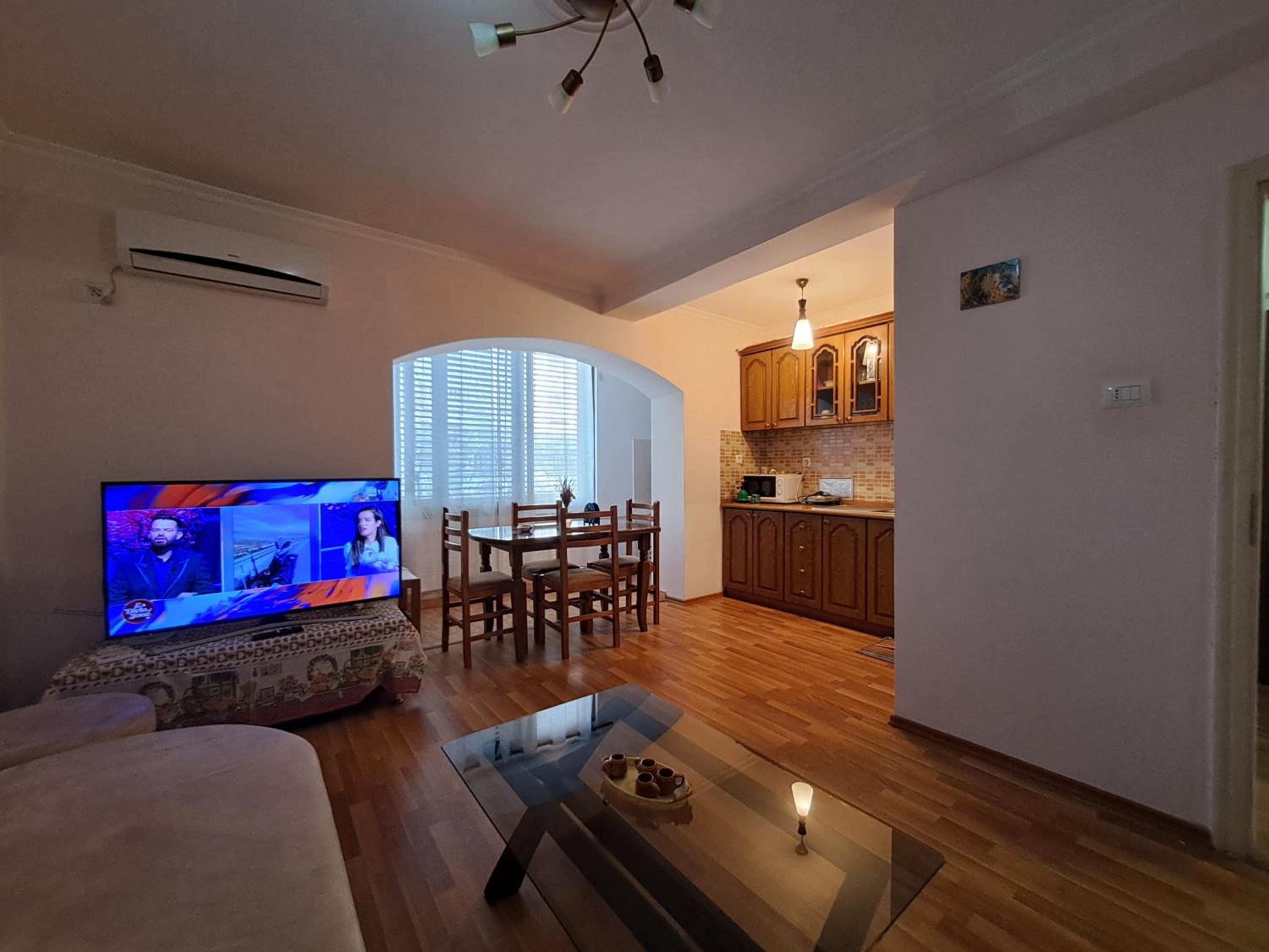Gjoni's Apartment Shkoder