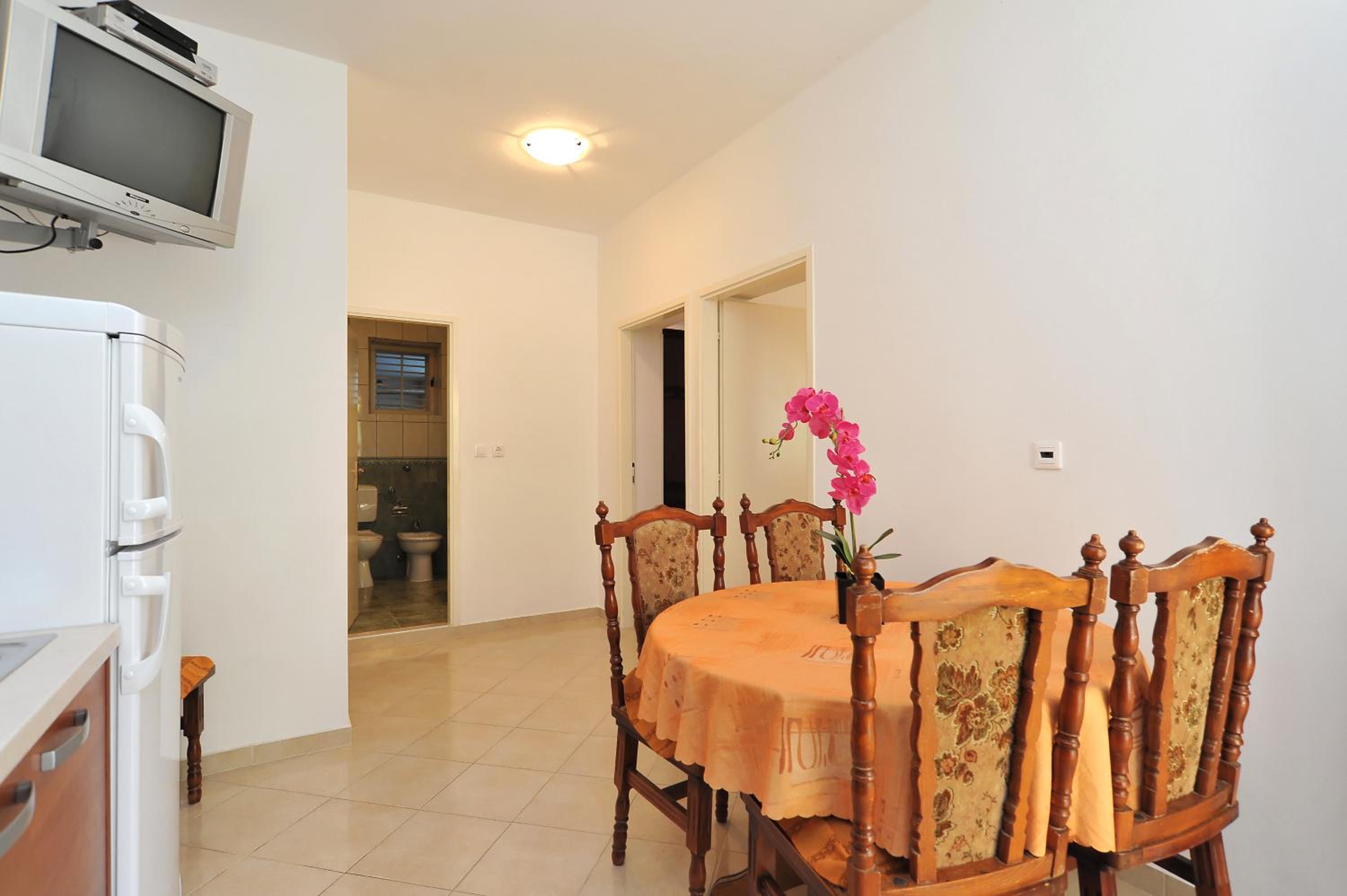 Apartments Rasin