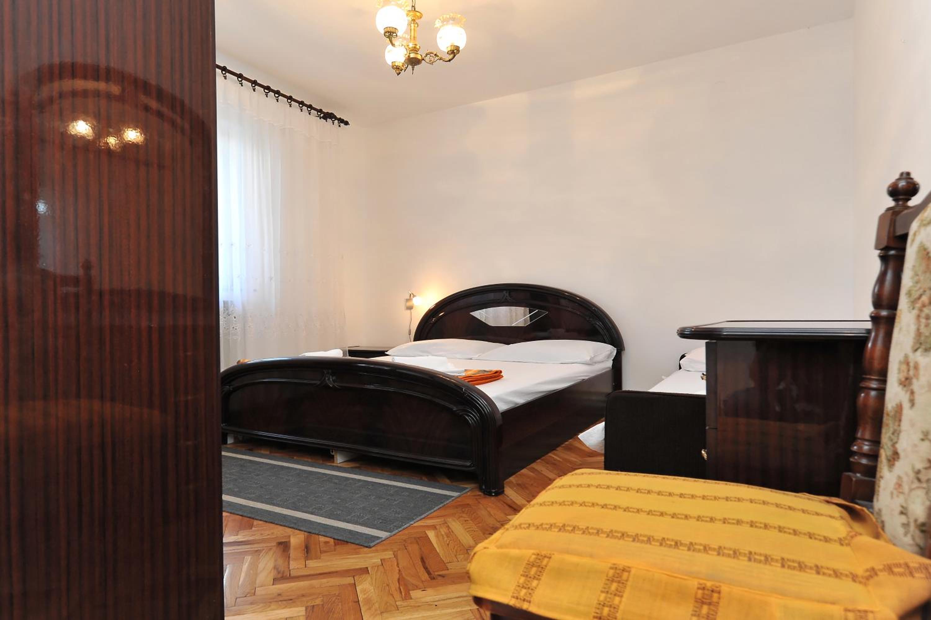 Apartments Rasin