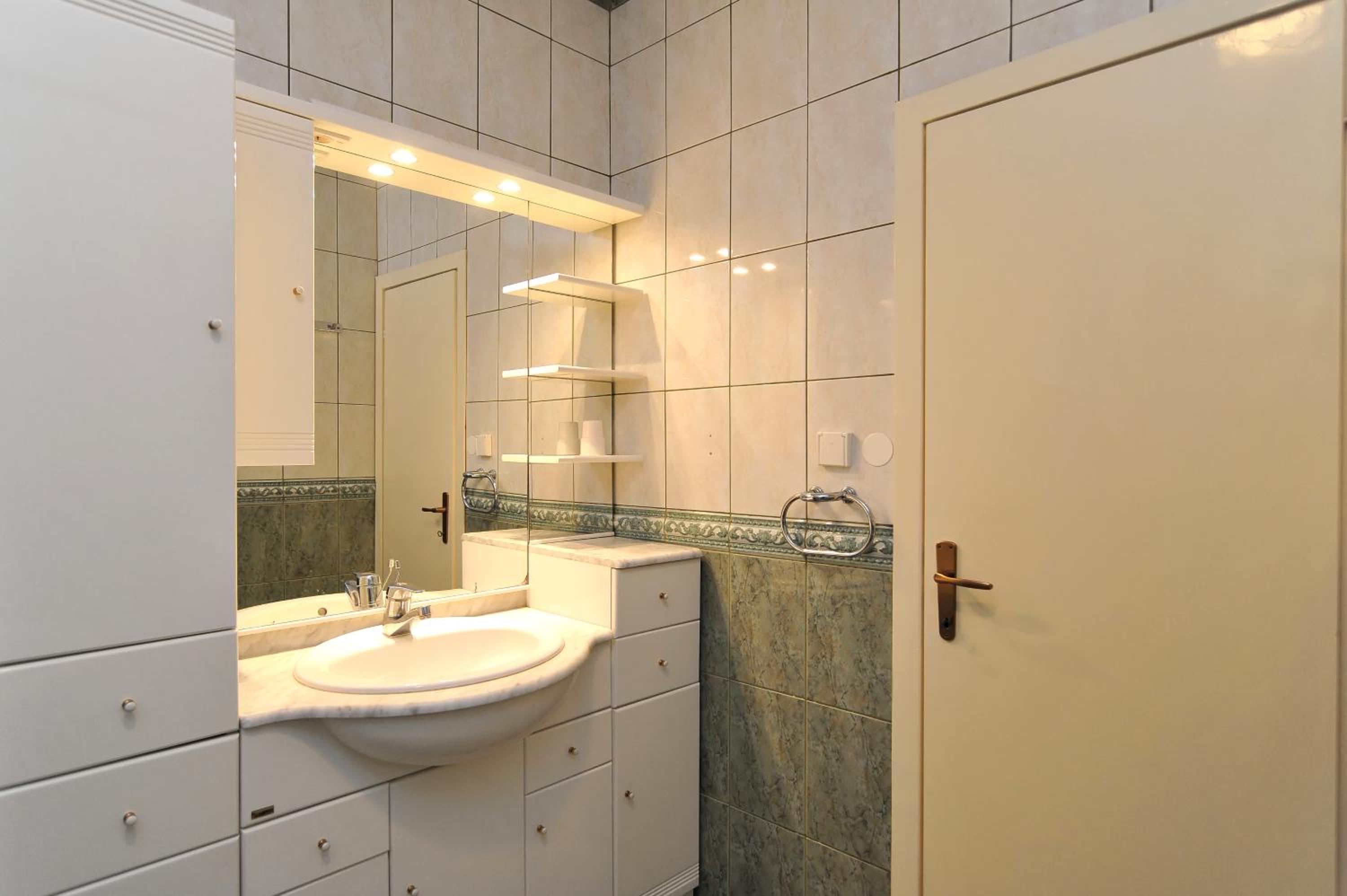 Apartments Rasin