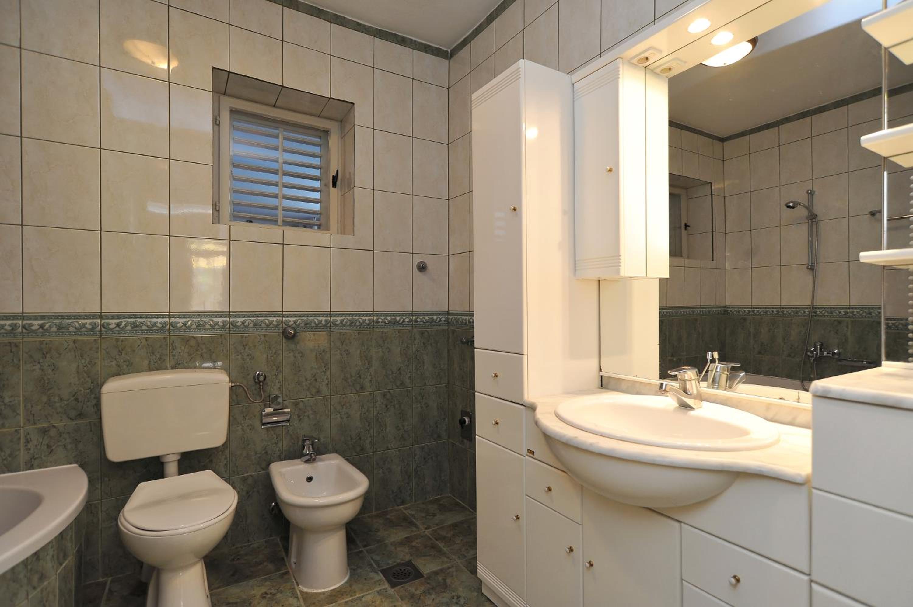 Apartments Rasin