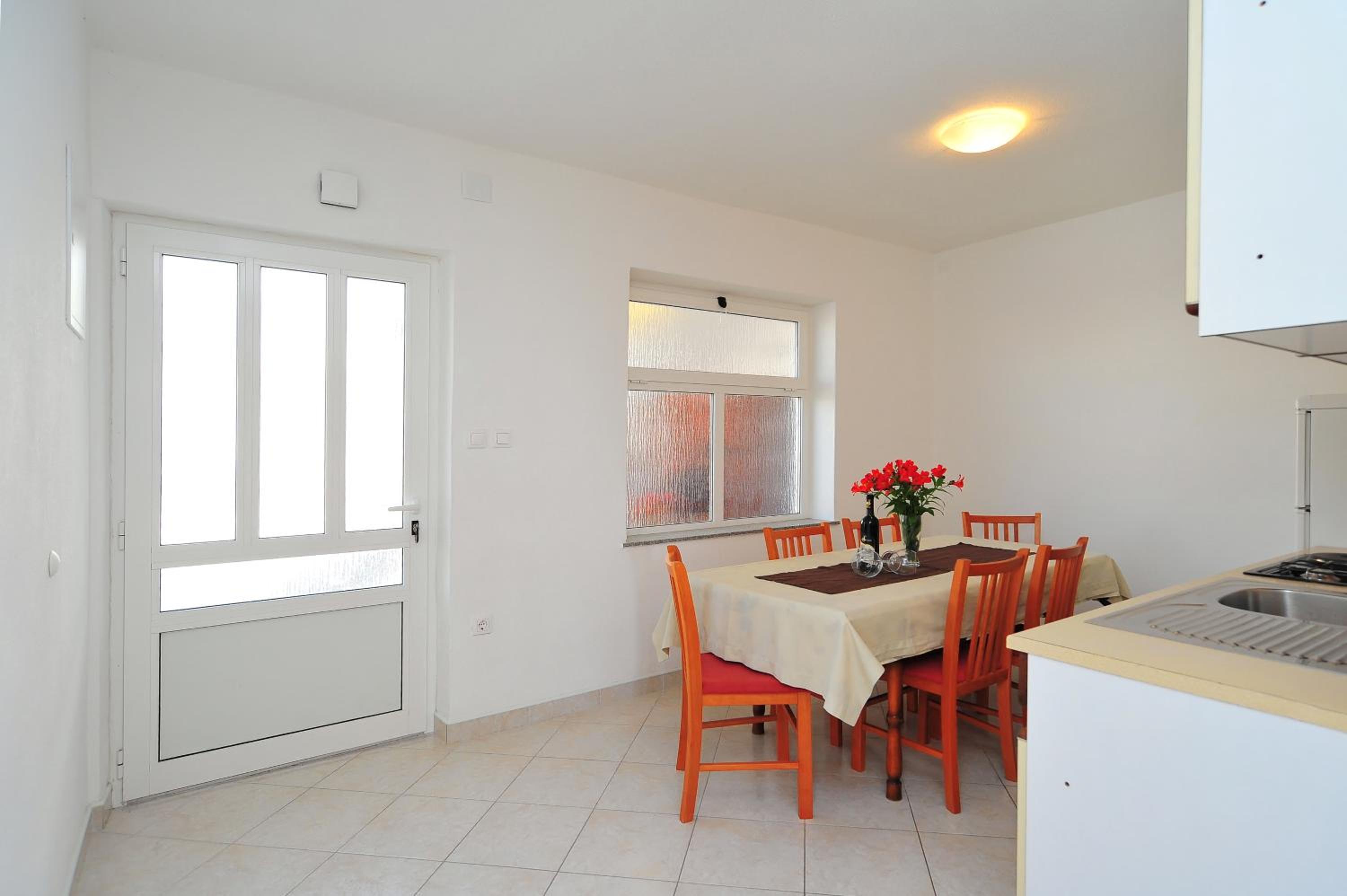 Apartments Rasin