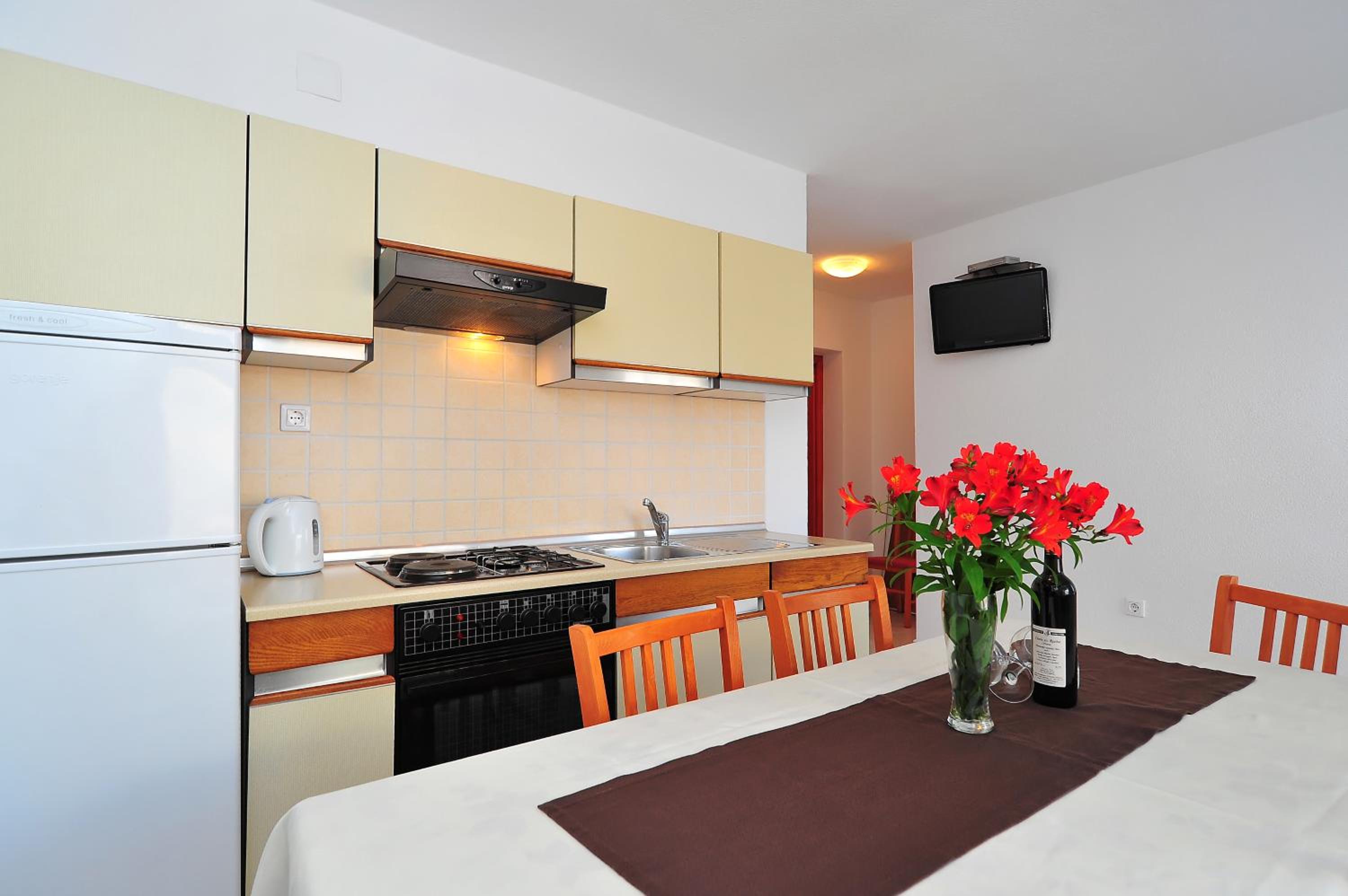 Apartments Rasin