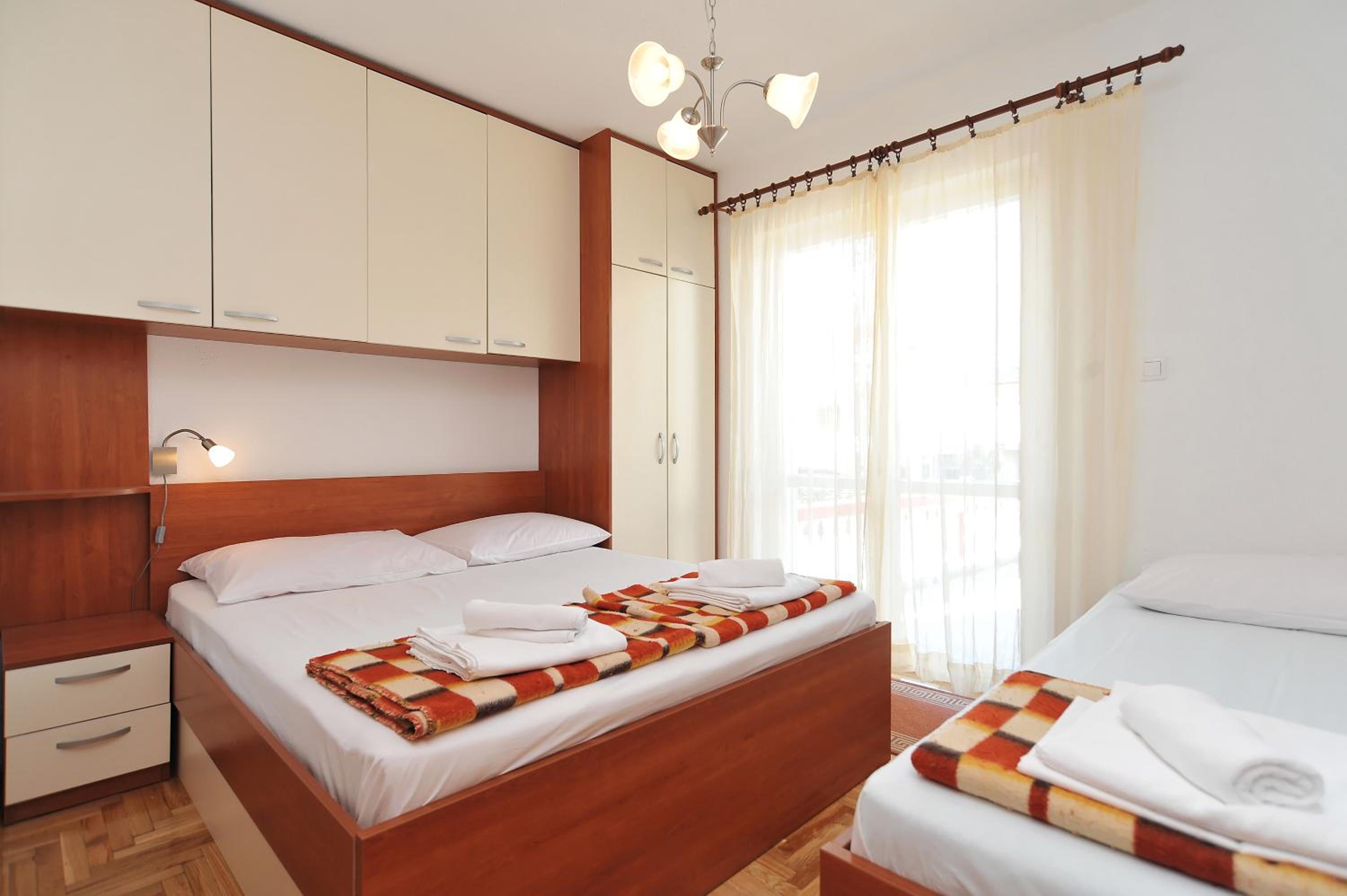 Apartments Rasin