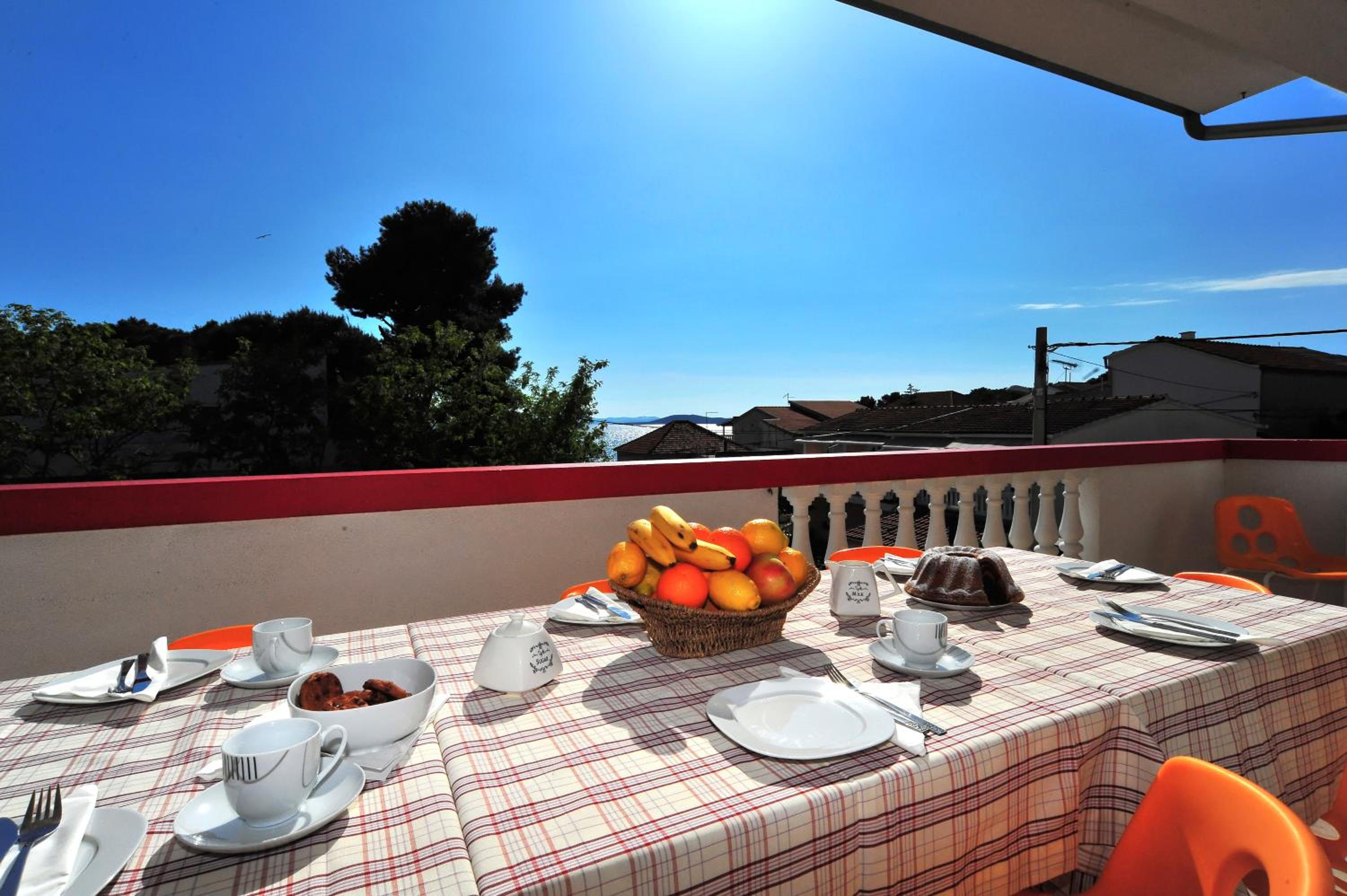Apartments Rasin