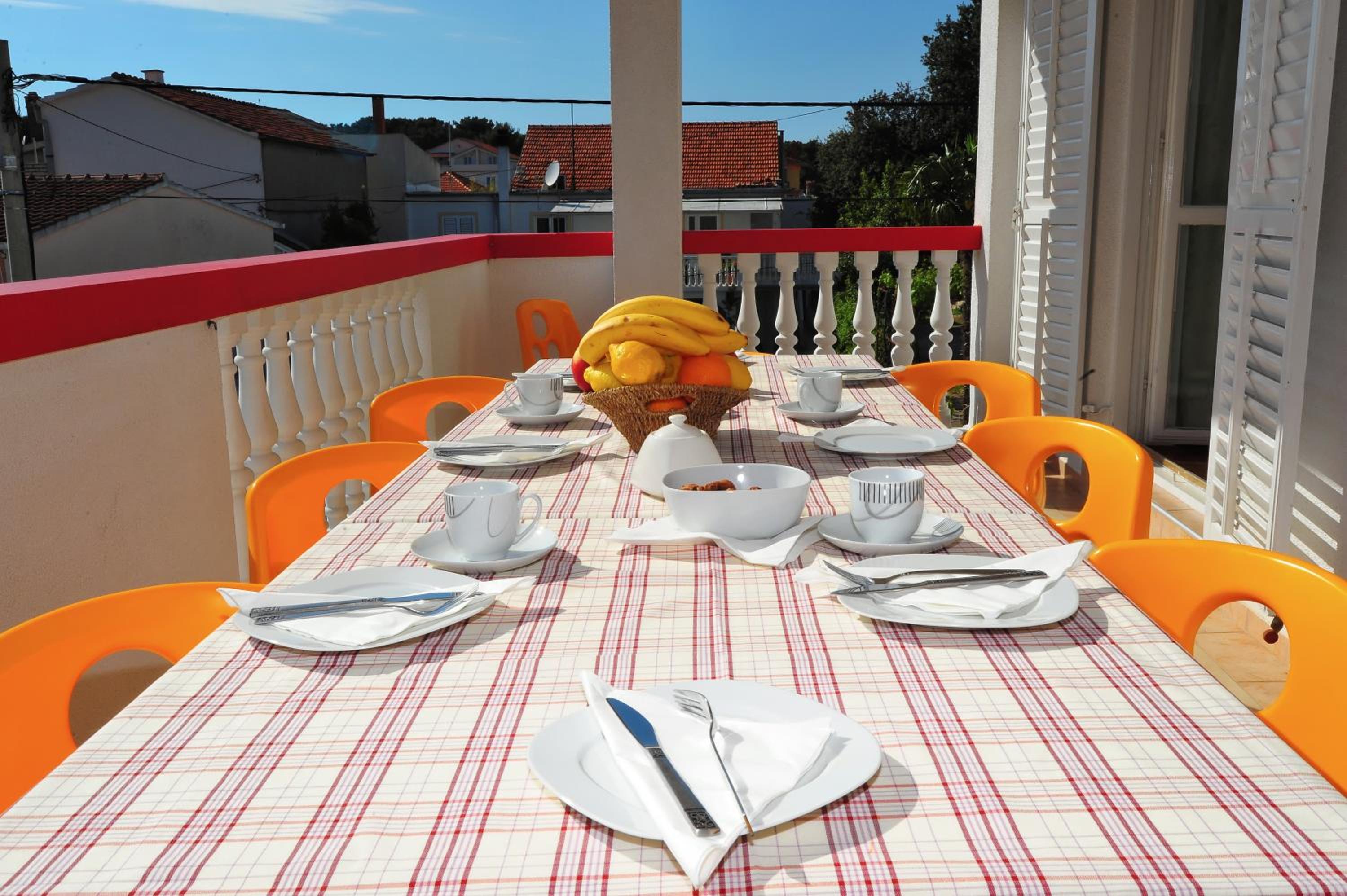 Apartments Rasin