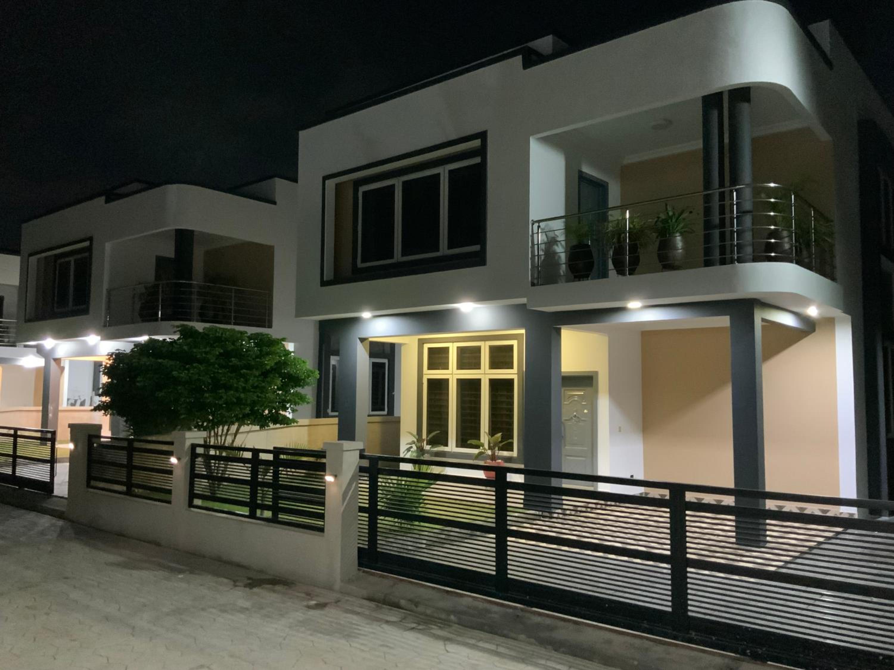 Aviams Homes, Prampram view 4