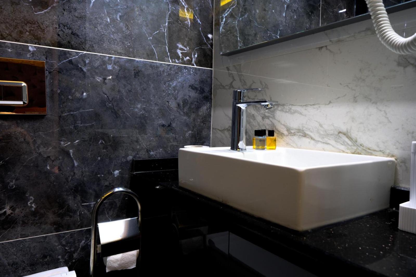 Golden Stone Otel - Image 50