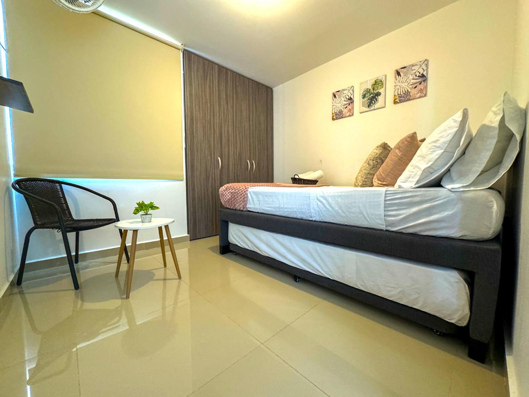 Acogedor apto con piscina y Aire Acondicionado para Viajeros