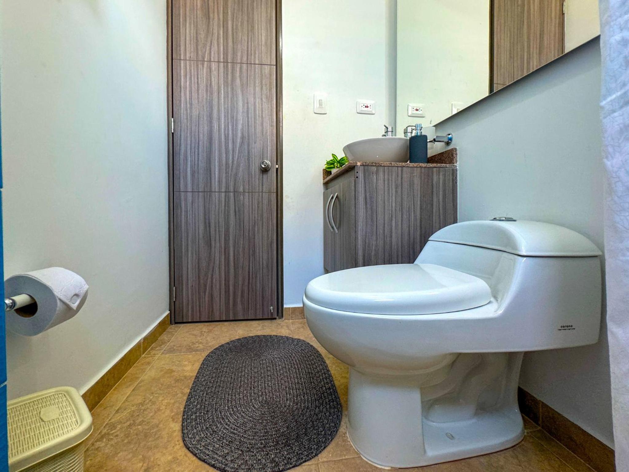 Acogedor apto con piscina y Aire Acondicionado para Viajeros