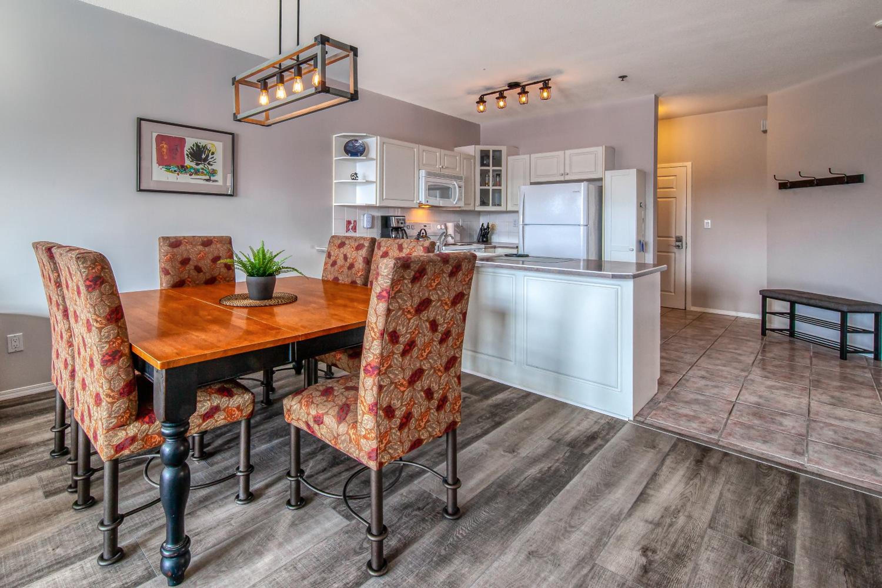 Mountain View Villas with Fairmont Creek Vacation Rentals