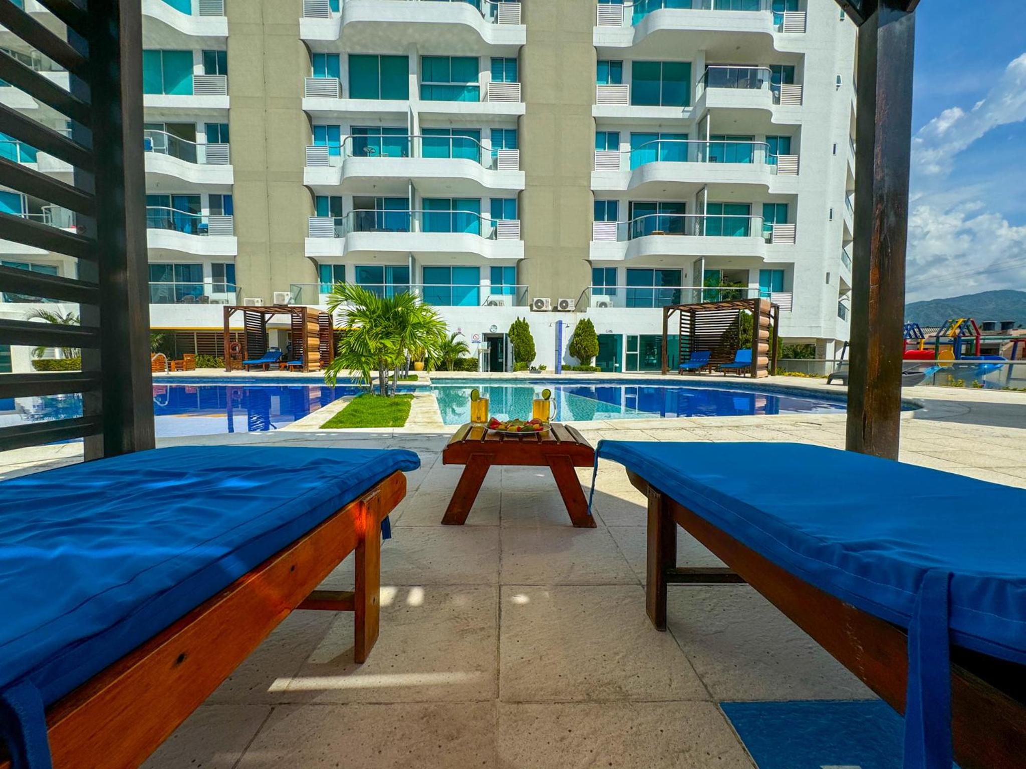 Acogedor apto con piscina y Aire Acondicionado para Viajeros
