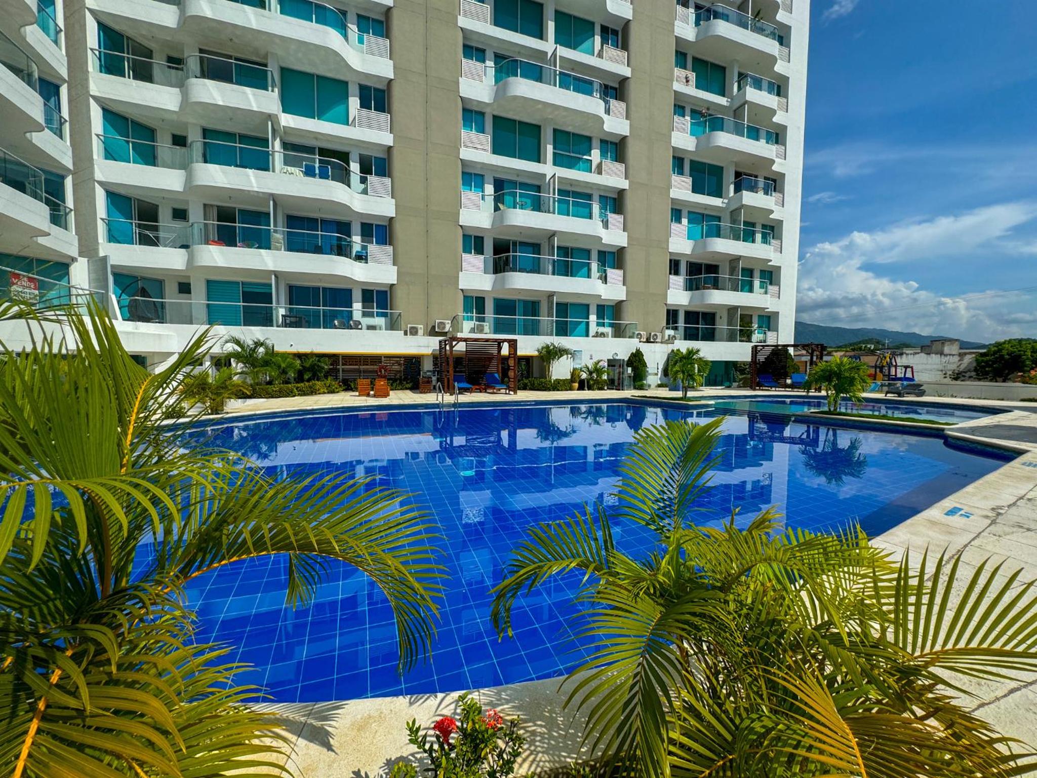 Acogedor apto con piscina y Aire Acondicionado para Viajeros
