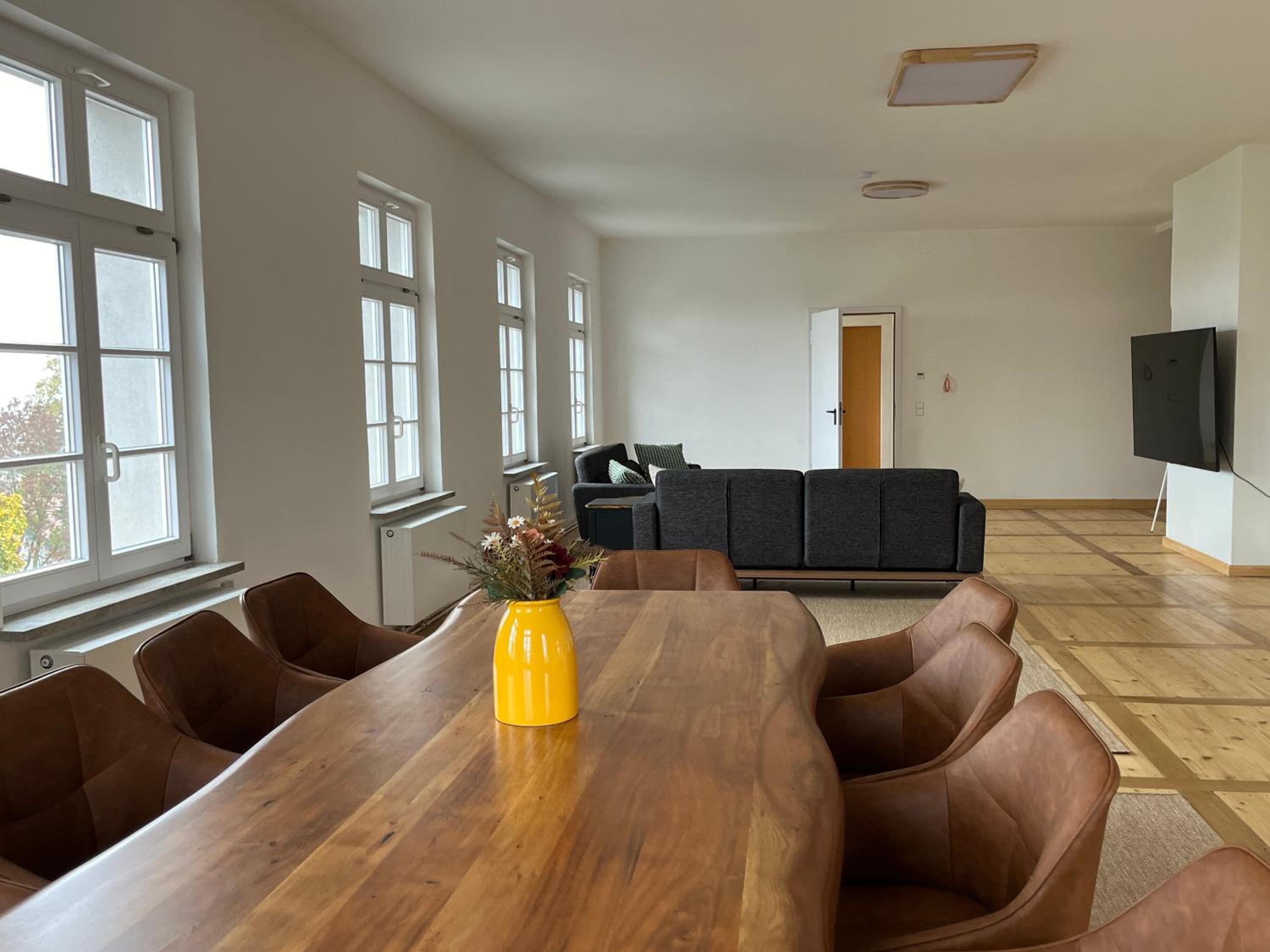 Family Apartment with very large living room