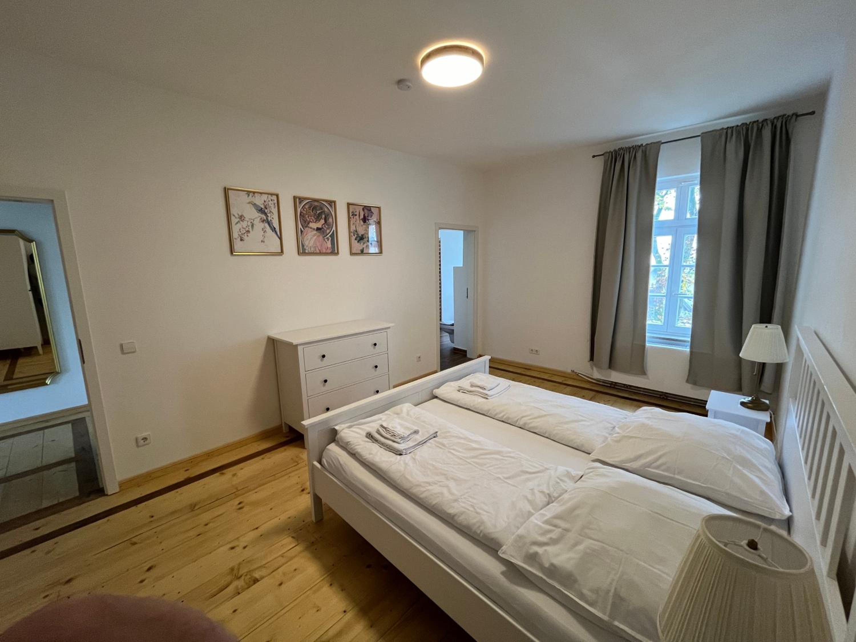 Family Apartment with very large living room