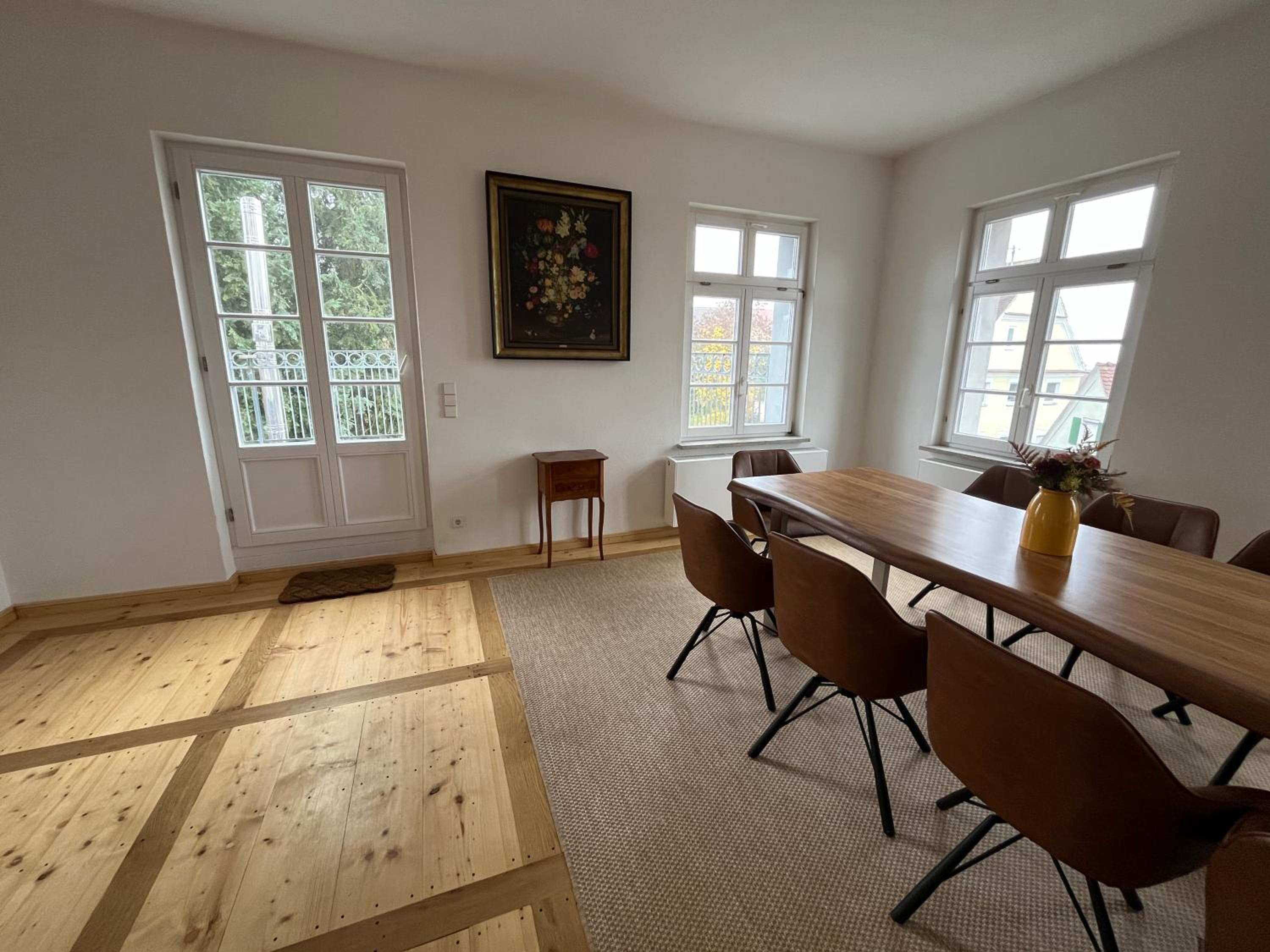 Family Apartment with very large living room
