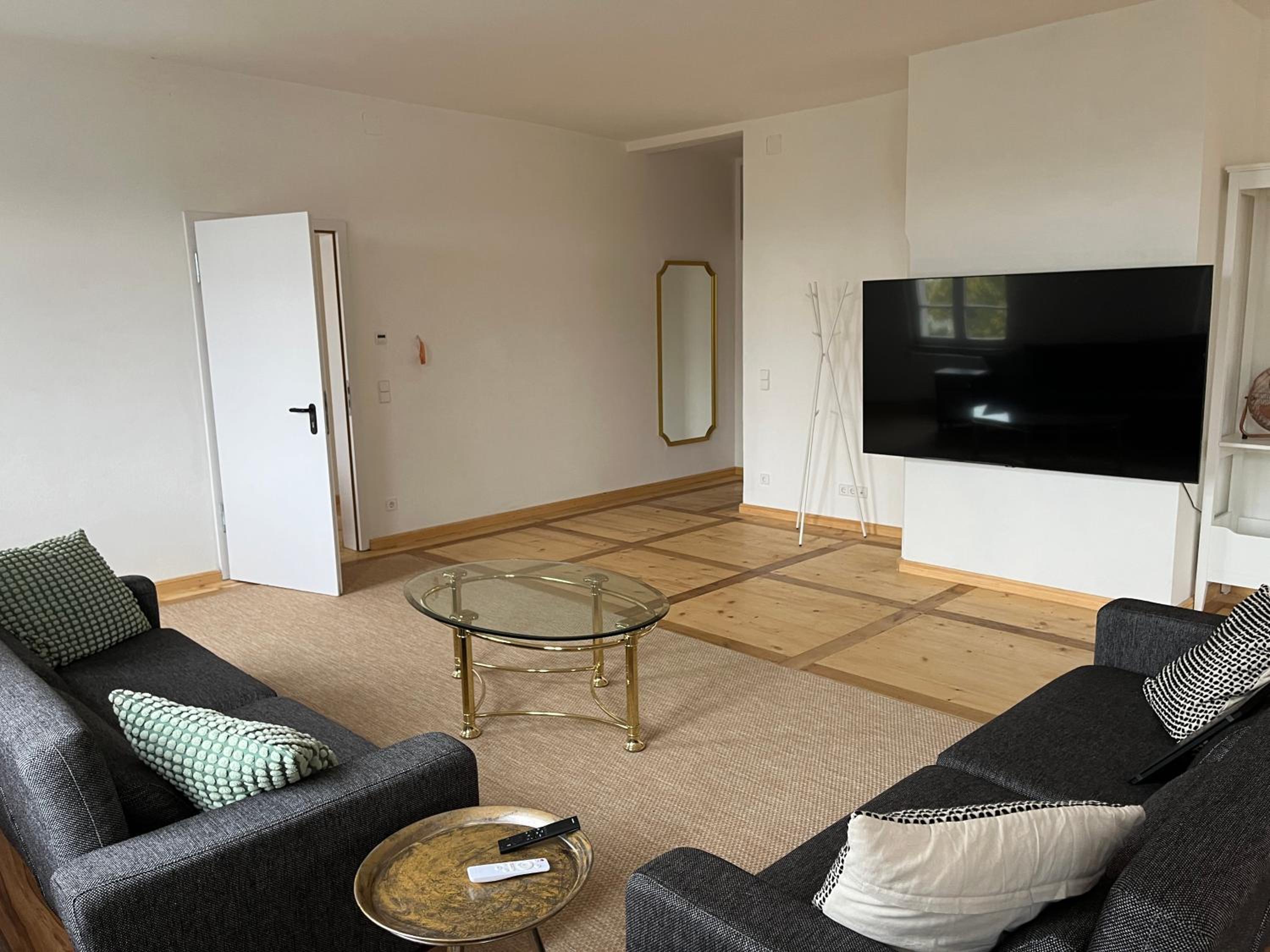 Family Apartment with very large living room