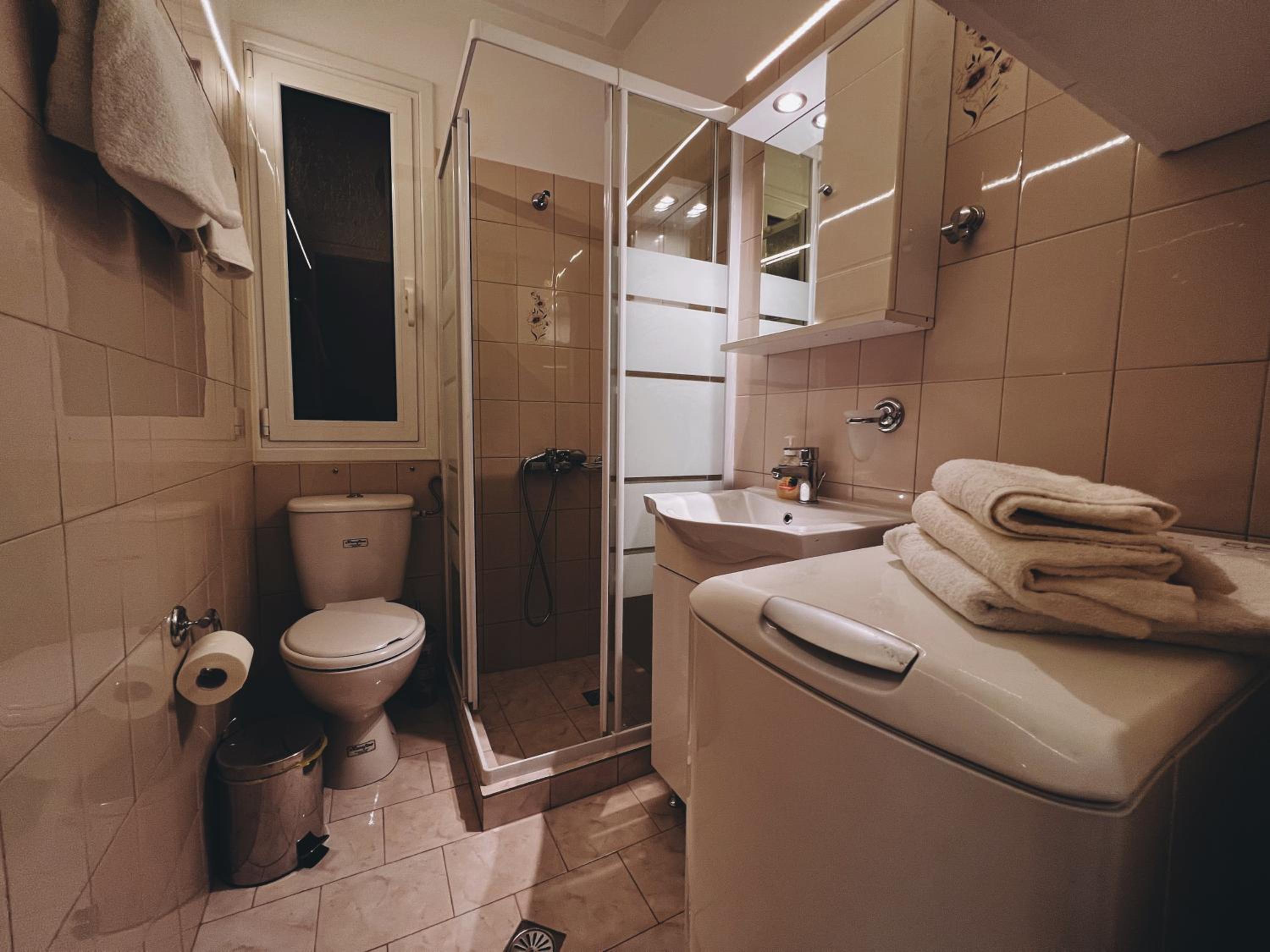 Stay in Aristotelous