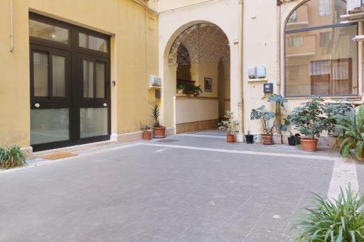 Monti piano terra particolare